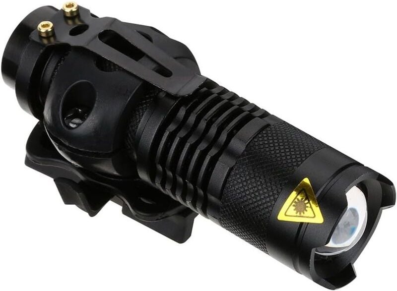 Helmtaschenlampe, tragbare LED-Helmtaschenlampe für den Außenbereich oder Doppellampen-Montagetaschenlampe