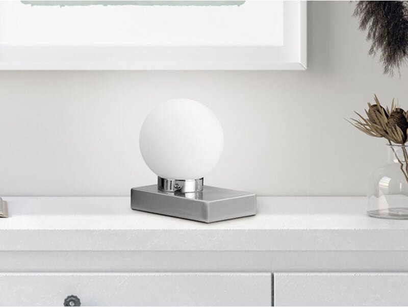 Meinewunschleuchte - led Tischleuchte Glaskugel Weiß Sockel Silber - Touch dimmbar, Höhe 15cm
