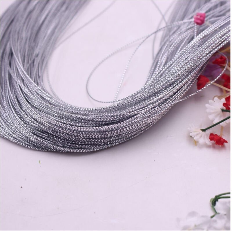 Trade Shop Traesio - Trade Shop - fäden kordeln dekorationen boxen partygeschenke bänder geschenkverpackungen - Silber