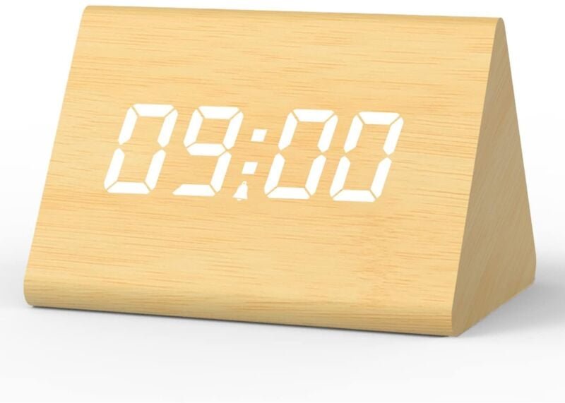 Gotrays - Digitaler Wecker, LED-Digitaluhr mit 3 Alarmen, Wochenendmodus verfügbar, einstellbare Helligkeit und Lautstär...