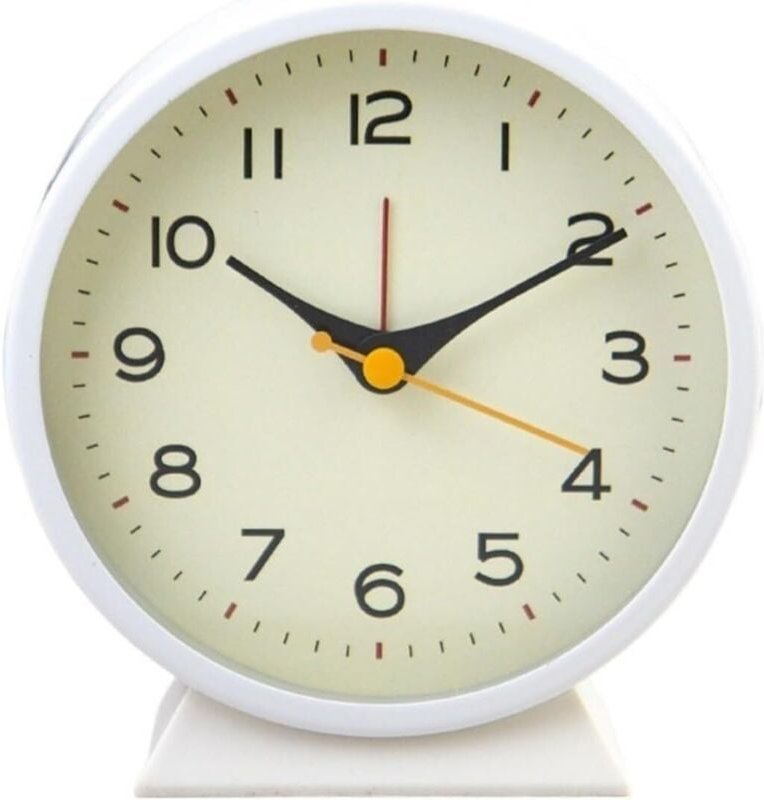 Minimalistischer Metallwecker für kreatives Büro, leuchtend, geräuschlos, für Studentenzimmer, digitaler Wecker (Weiß)