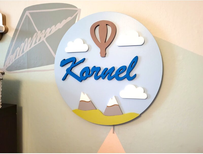 Nachtlampe mit Namensschild, Bergmotiv mit Ballon