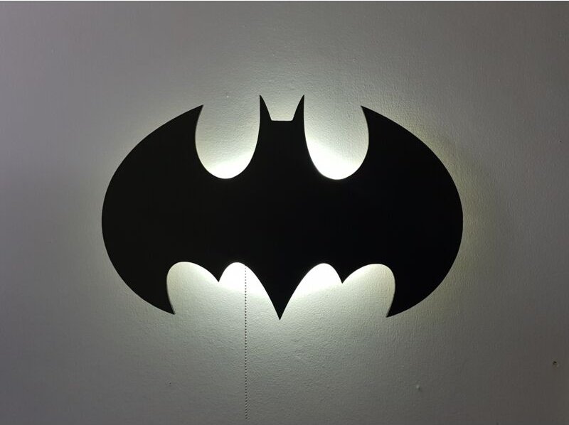 Lámpara de noche LED BATMAN a pilas