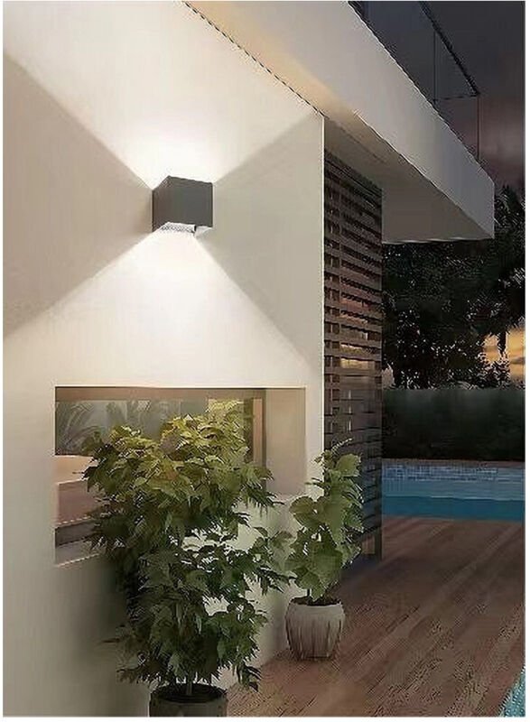 Trade Shop Traesio - Trade Shop - anwendung der gruppe 22WATT für externehmen emission luminosa IP65 ES66 -