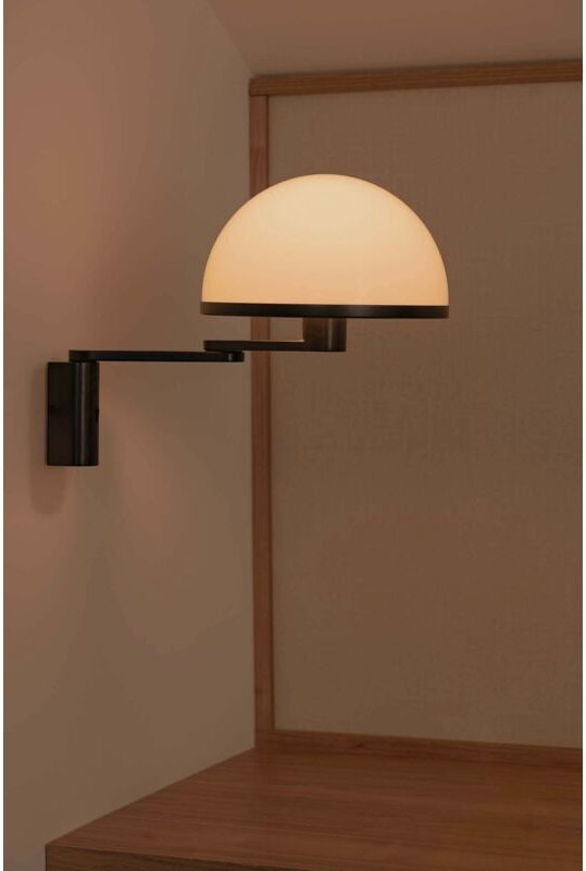 DOME Wandleuchte mit schwenkbarem Arm schwarz