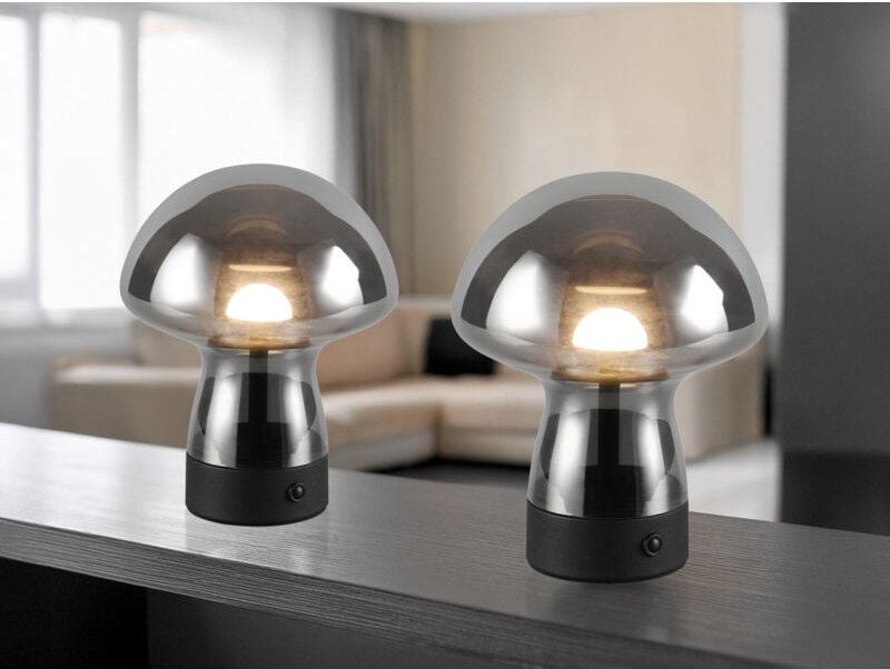 2er set kleine Akku Tischleuchten aus Rauchglas, Höhe 18cm