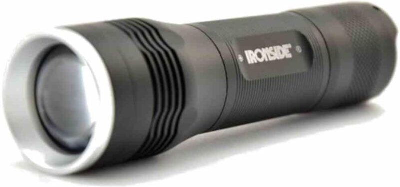 Taschenlampe 500 lm inkl. Batterien, 170 m