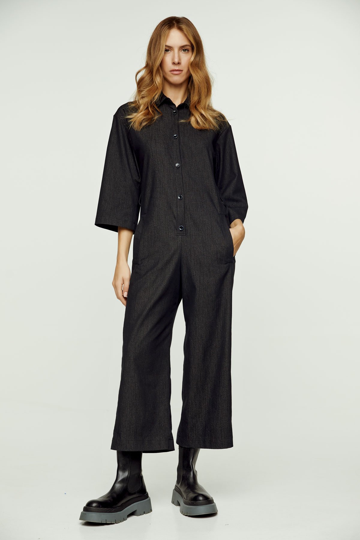 Dunkelgrauer Denim-Jumpsuit