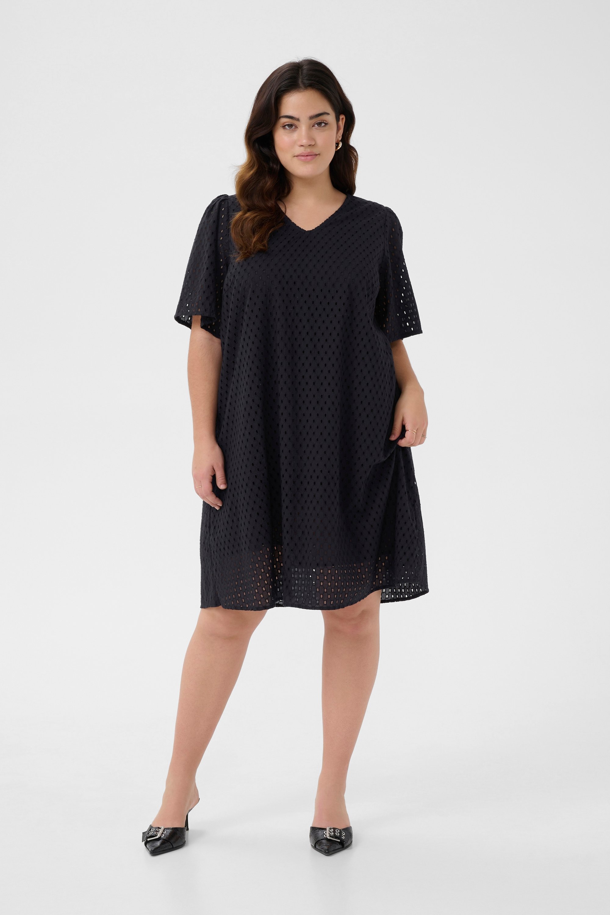 Kleid Regular fit black