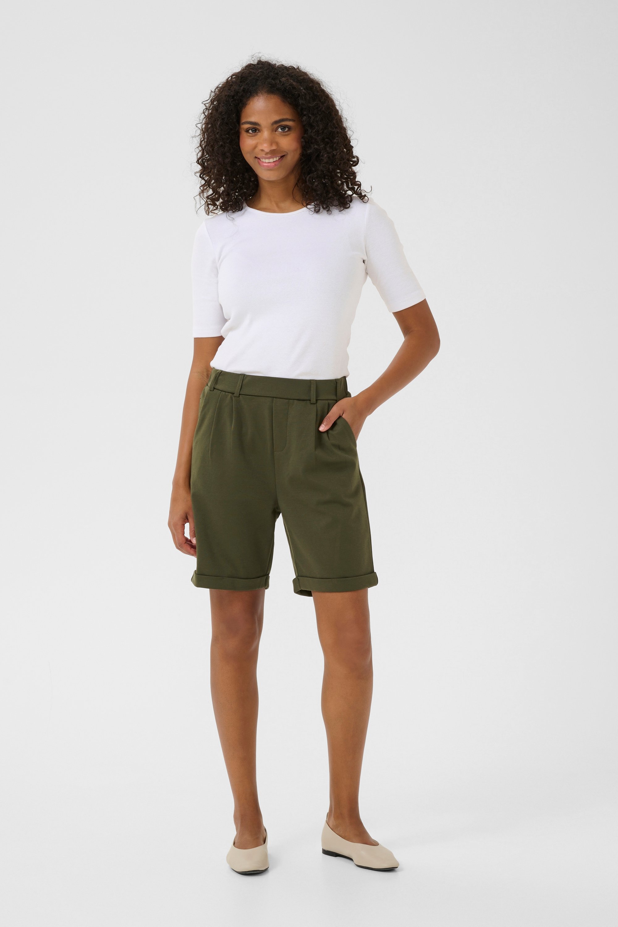 Shorts Regular fit dark green