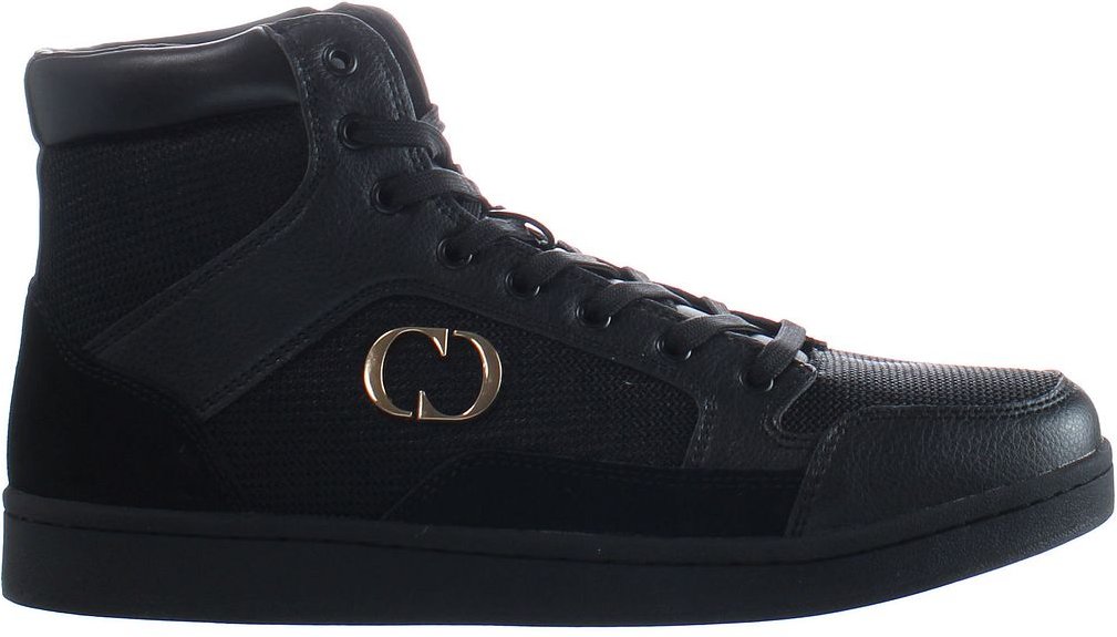 Kriminelle Schäden handwerklich Männer schwarze Trainer