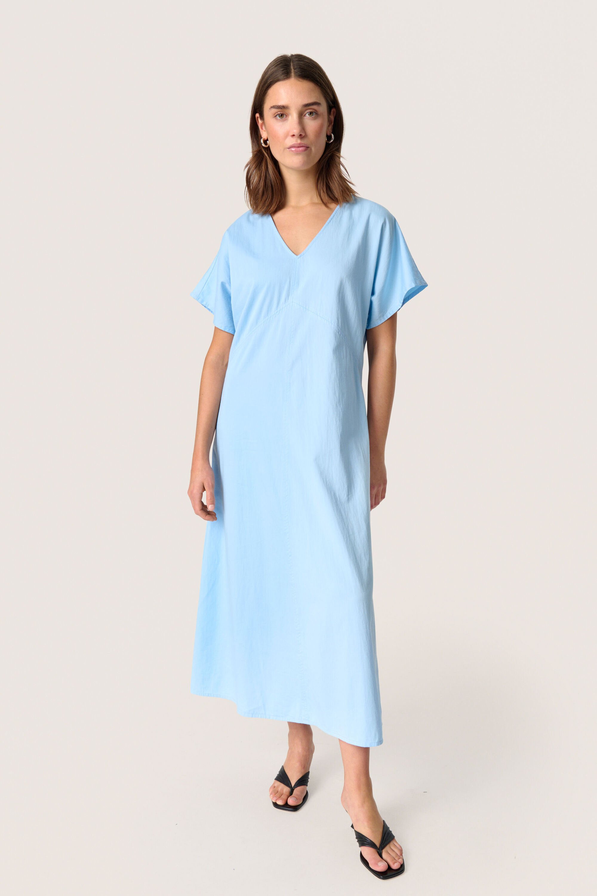 Kleid Gerade Passform blue