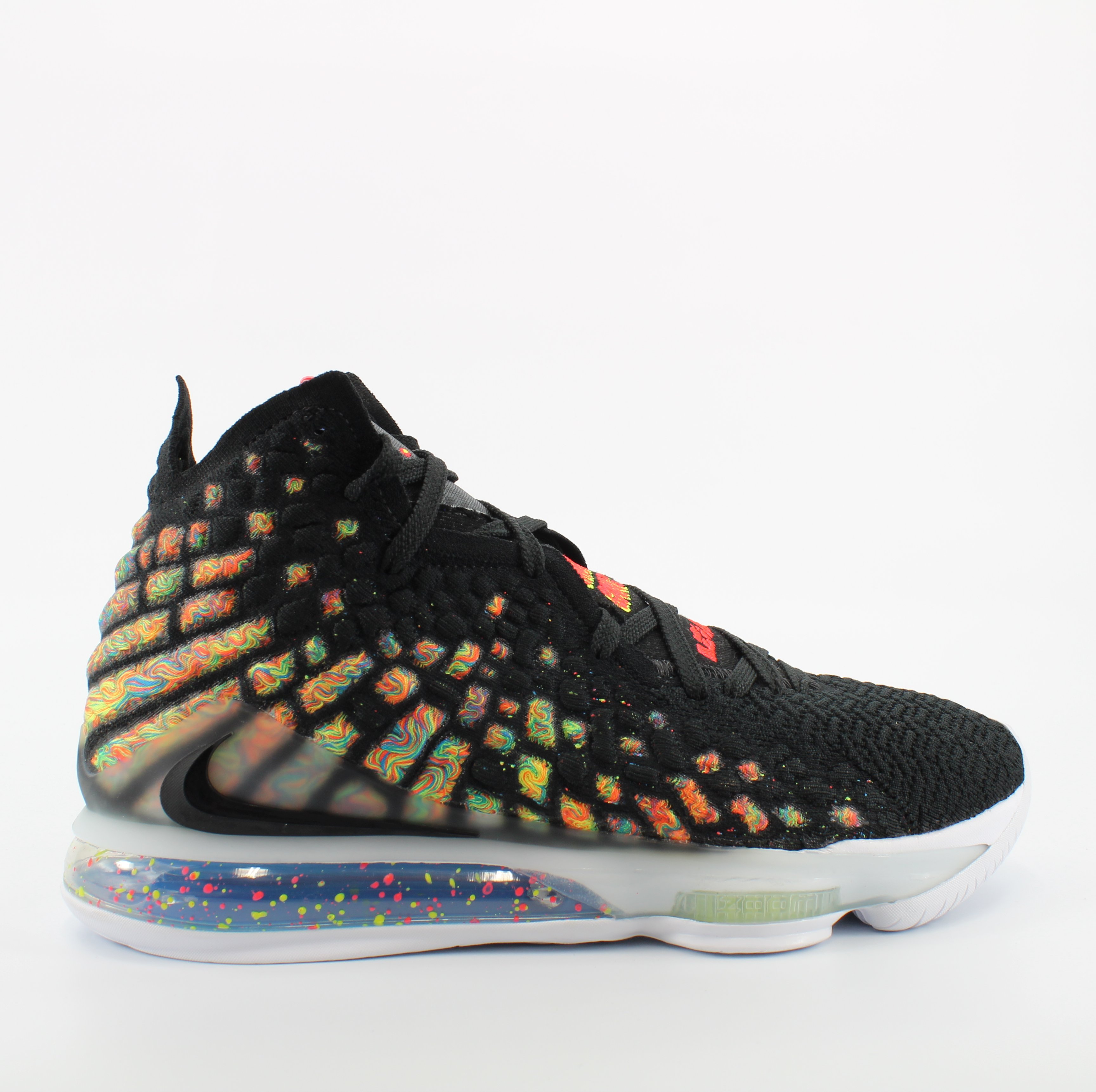 Thumbnail - Nike Lebron XVII Schwarzes Textil Unisex Schnürsenkrainer BQ3178 005