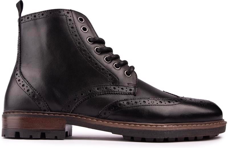 Thomas Crick Nesser Stiefel