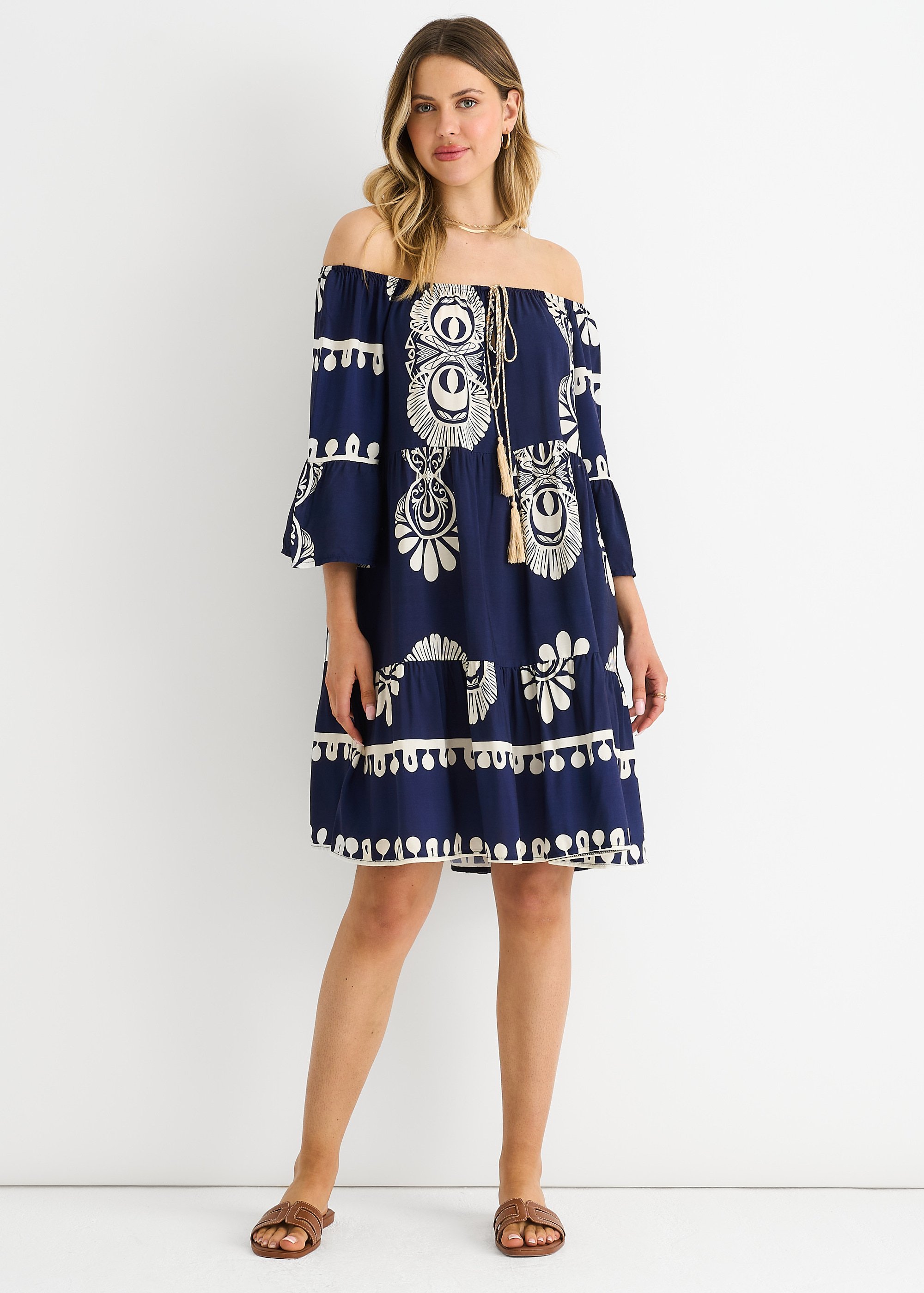 Marineblaues ausgestelltes Bardot-Minikleid aus Viskose