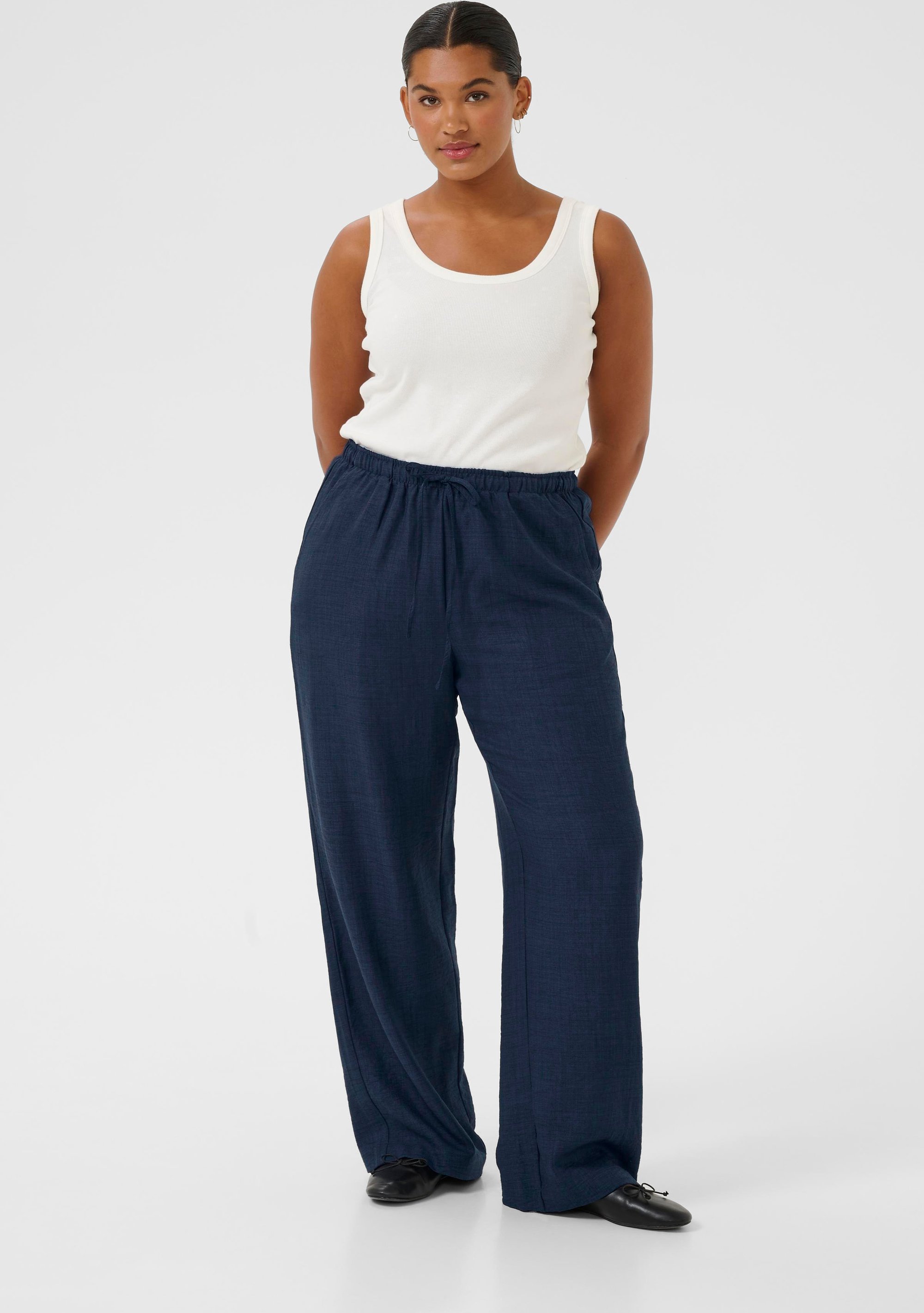 Pants Suiting KCellie Casual fit navy