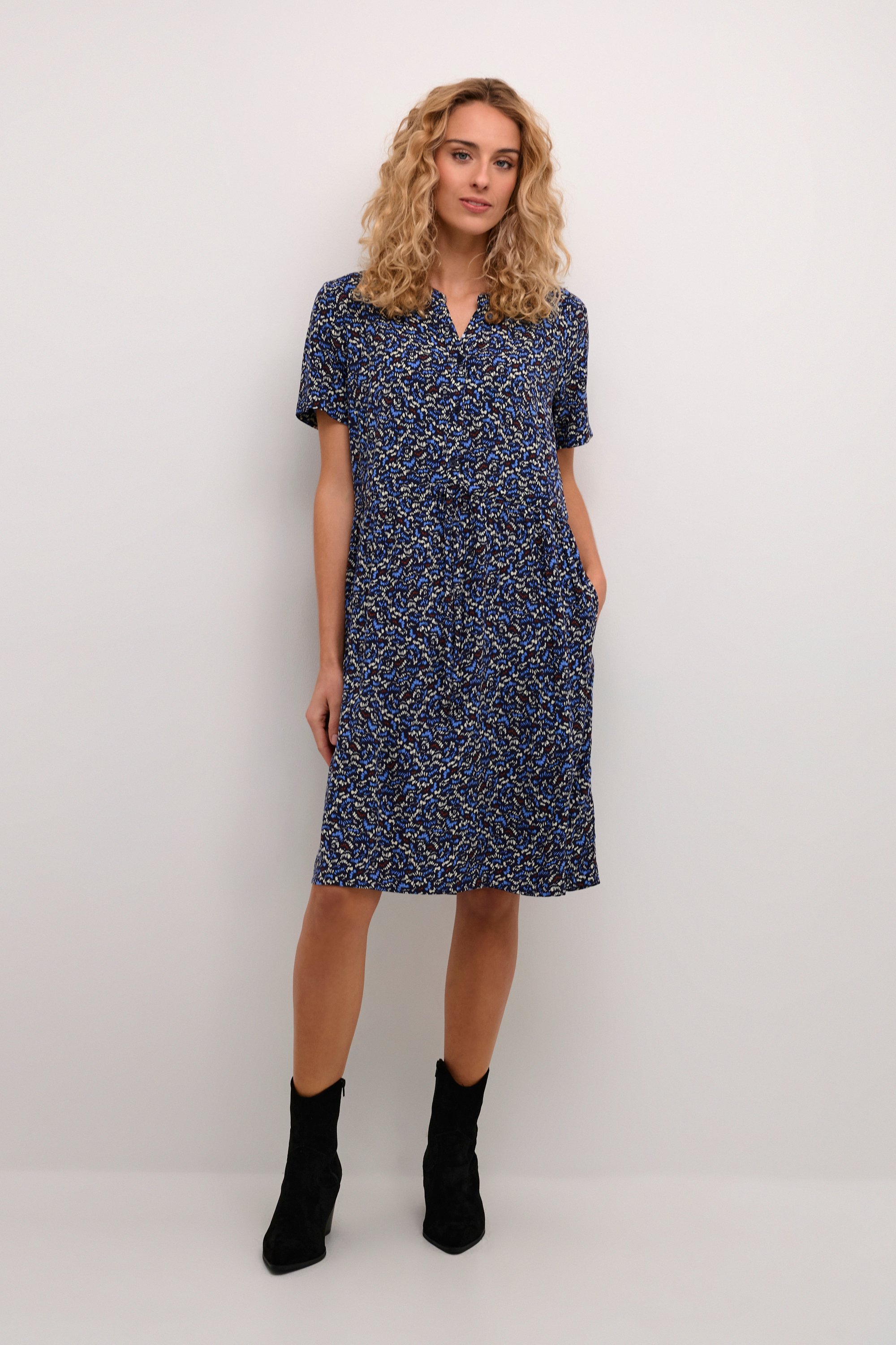 Thumbnail - Kleid Weibliche Silhouette multicolour