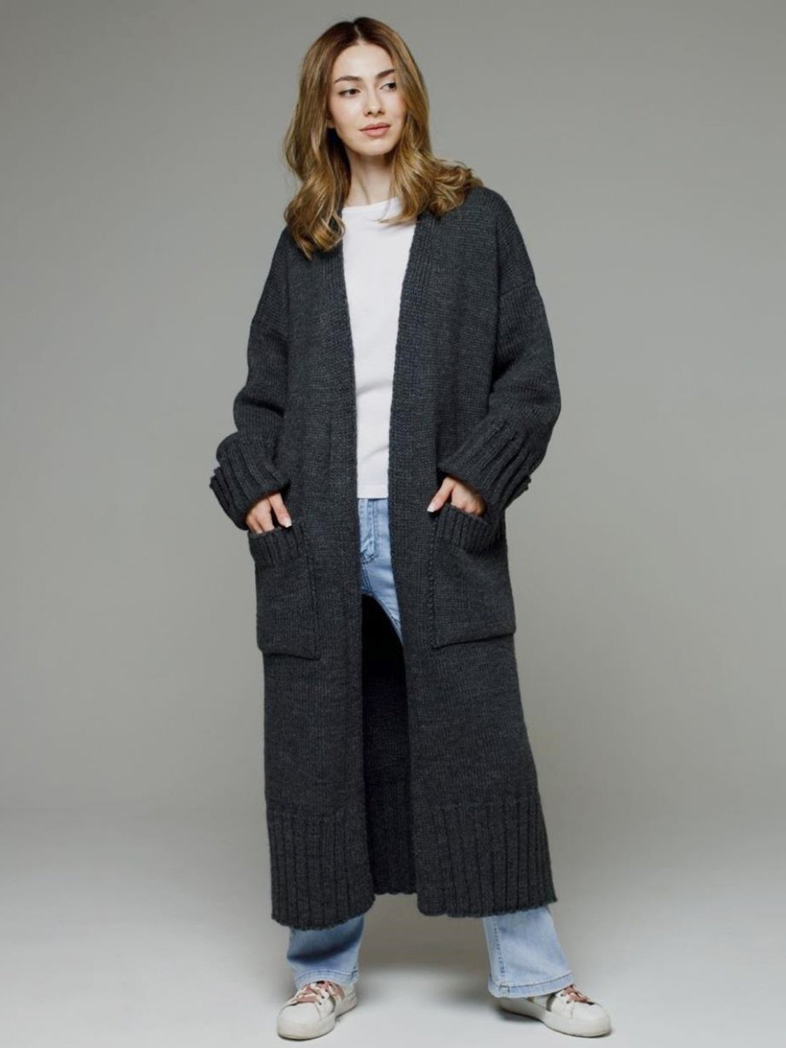 Langer Strickcardigan mit Taschen