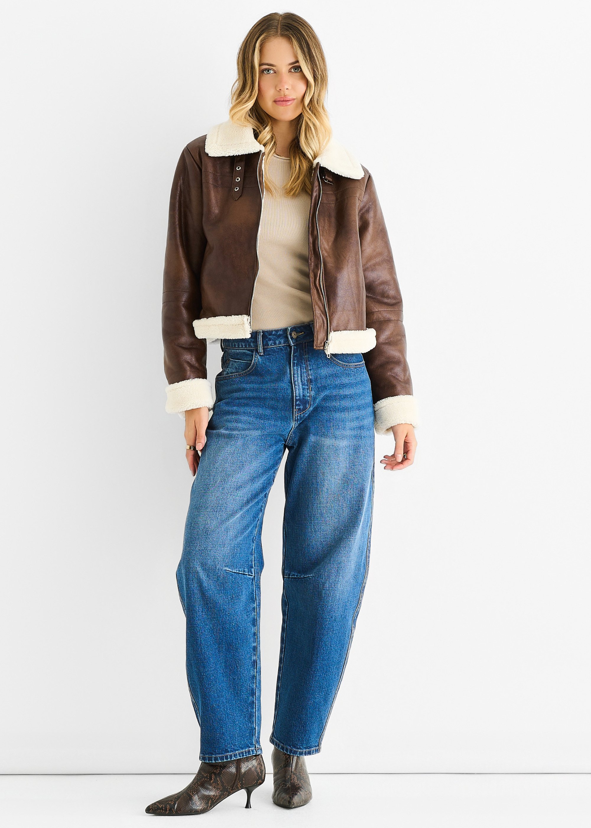 Thumbnail - Braune Kunstleder Shearling-Lederjacke im Aviator-Stil