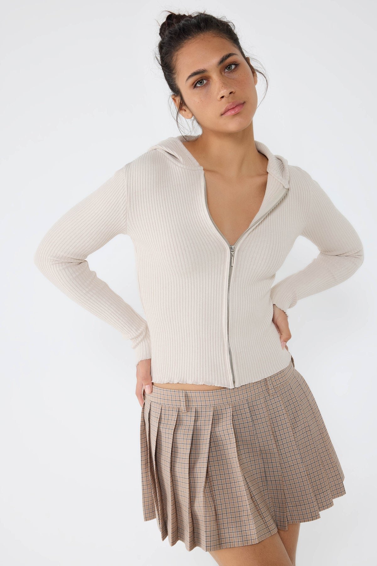 Beige Kapuzen-Zip-Strickjacke