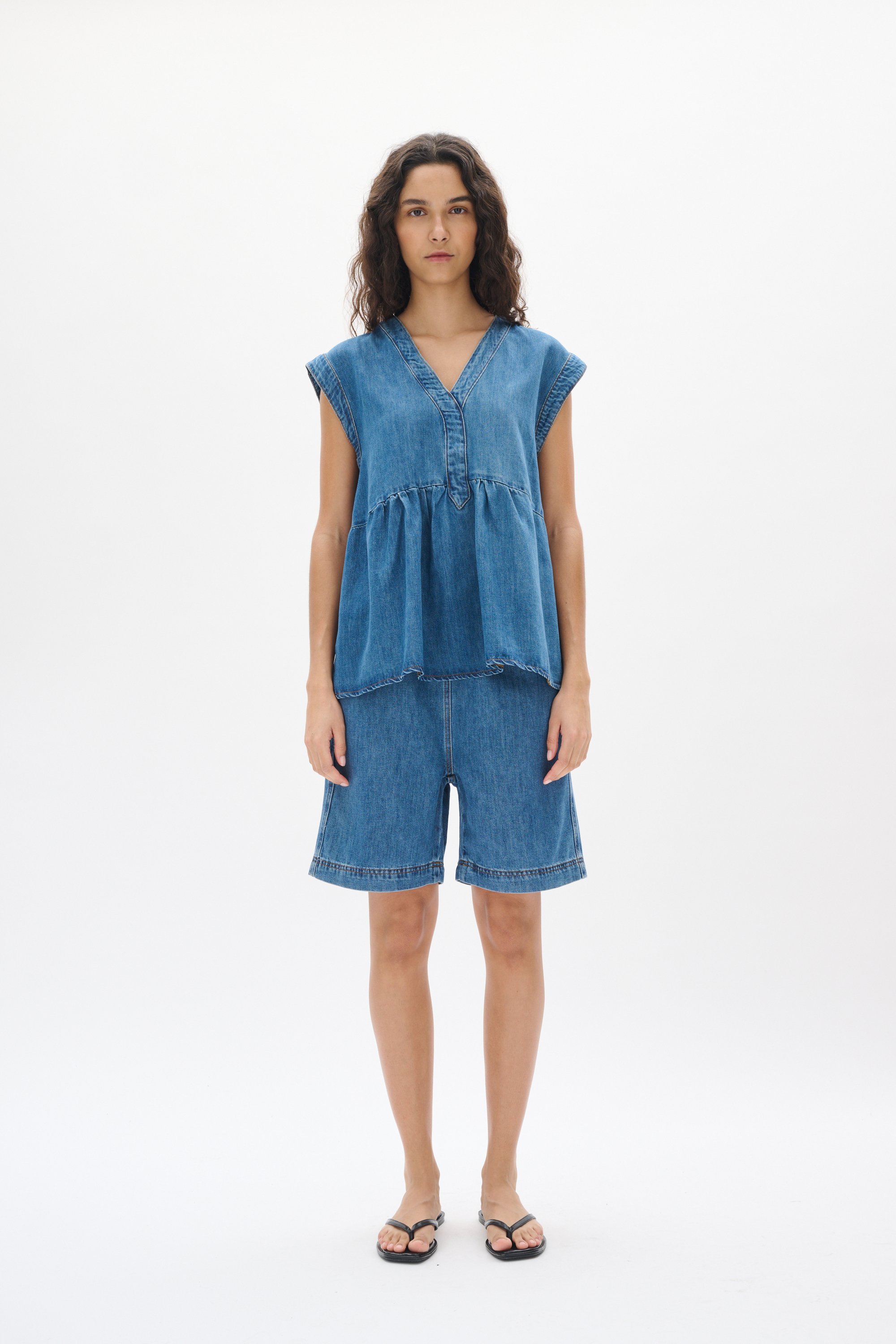 Thumbnail - Shorts Relaxed fit Washed Denim blue