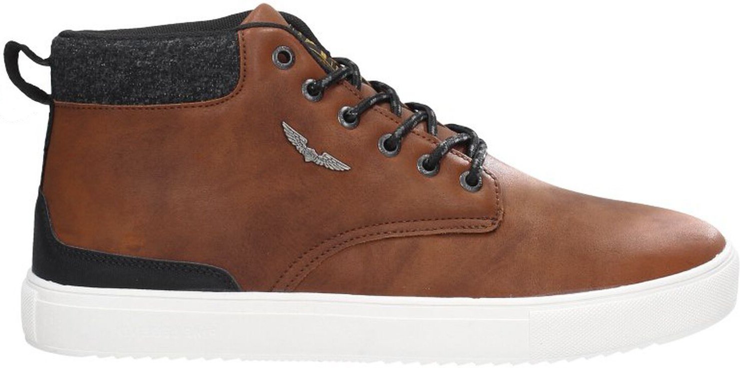 PME Legend Turnschuhe für ihn. Die Turnschuhe sind aus hochwertigem Kunstleder und Textil gefertigt. Der Turnschuh hat e...