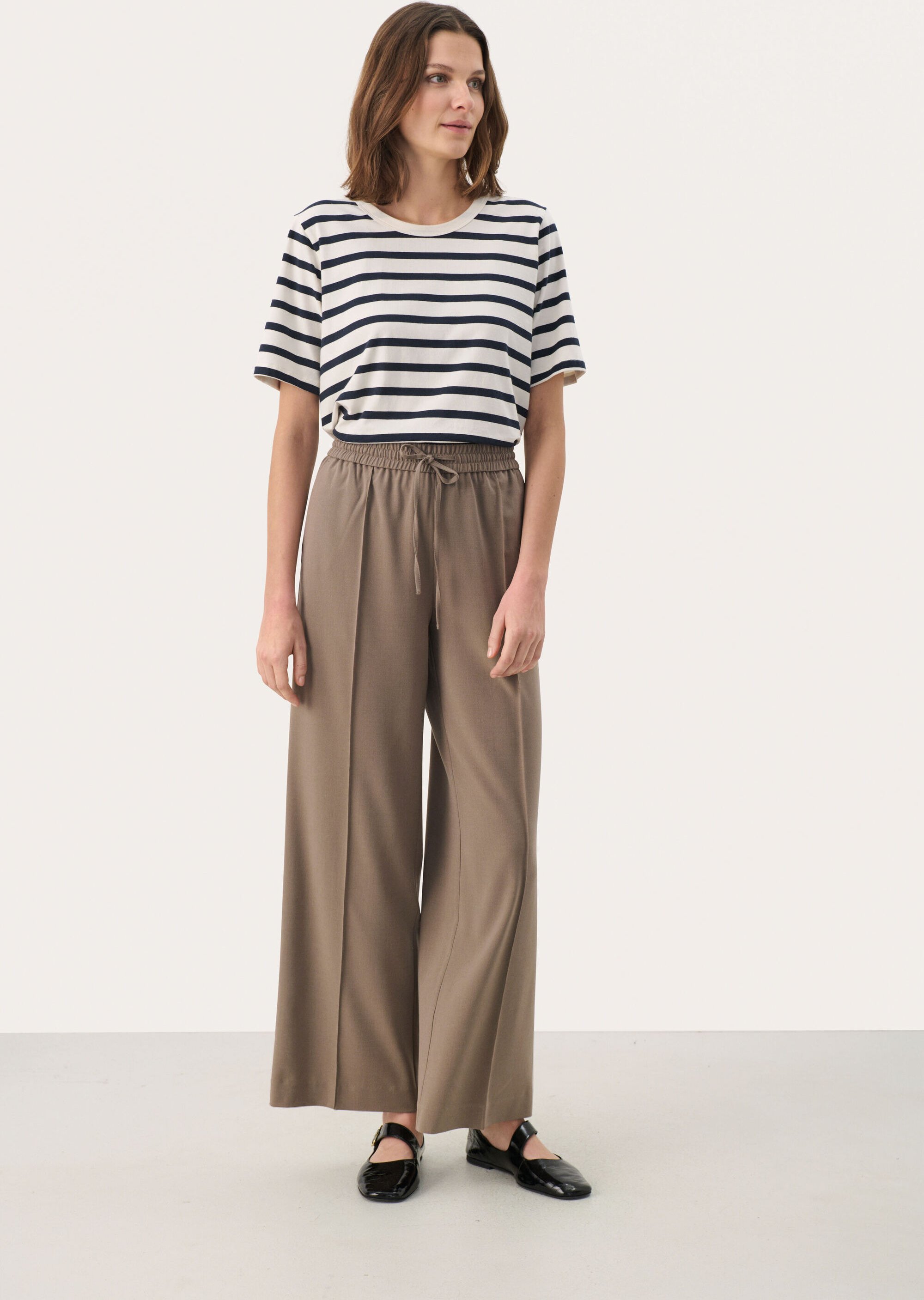 Pants Suiting Easy fit Walnut dark brown