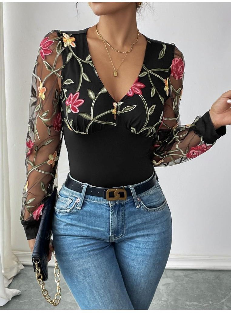 Thumbnail - Damen Perfee Bestickter V-Ausschnitt Langarm-Body