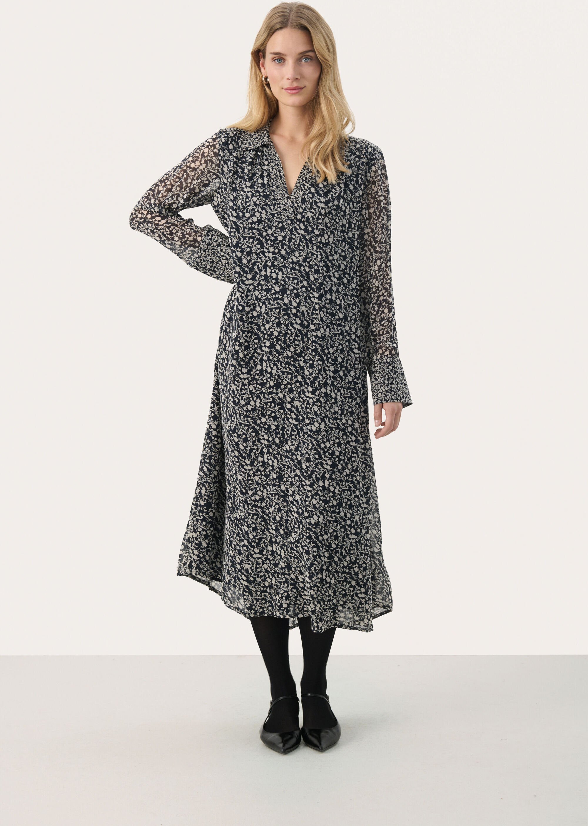 Kleid Relaxed fit Dark Navy Mini Flower dark blue