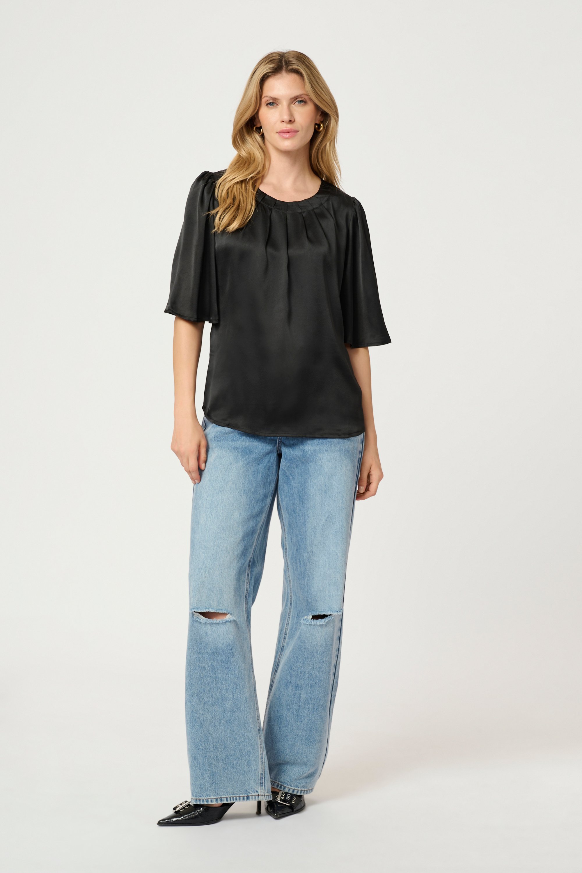 Kurzarm-Bluse Regular fit Black