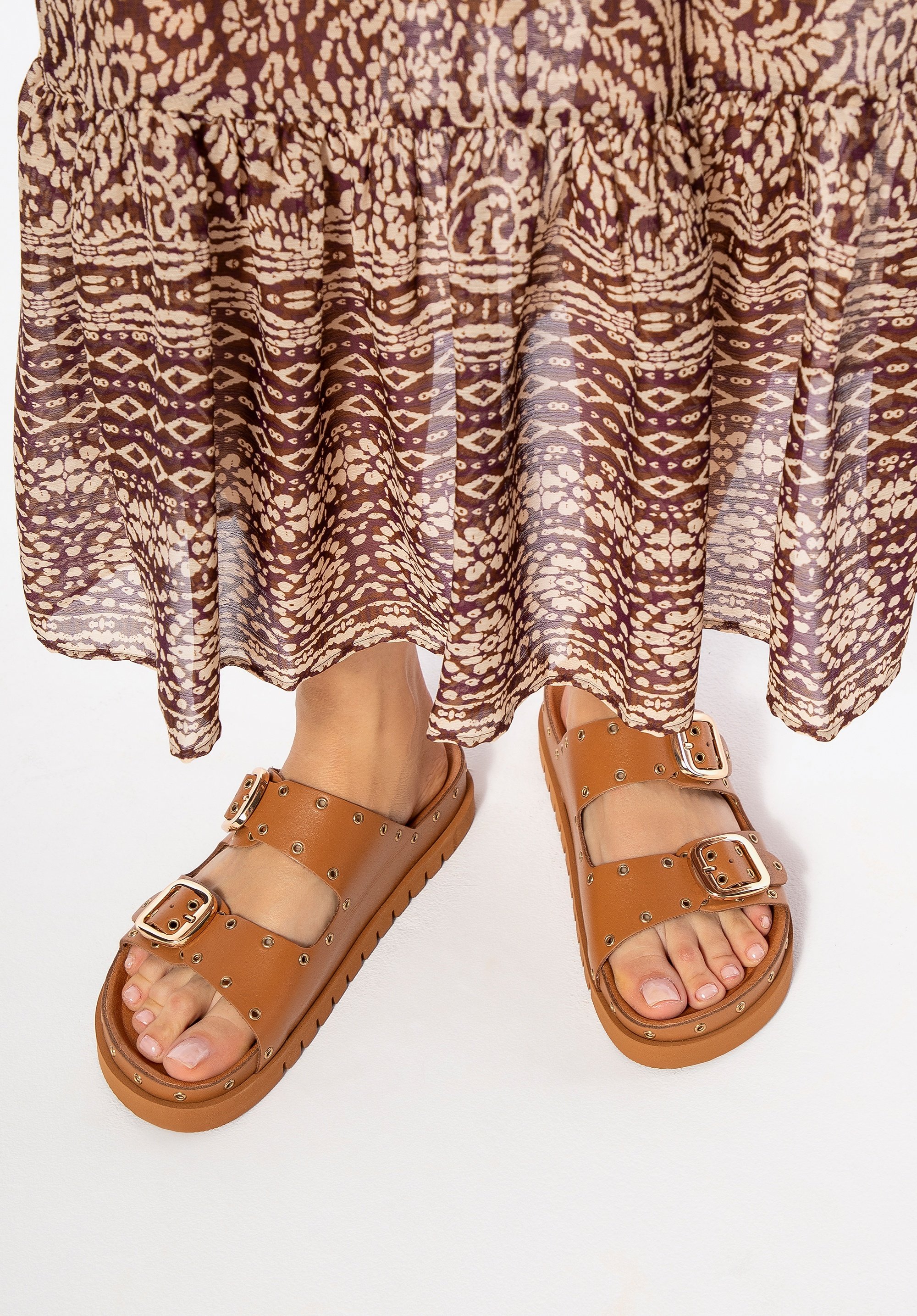 Wittchen Damen-Flip-Flops aus Leder mit Metalldetails, braunes Naturleder