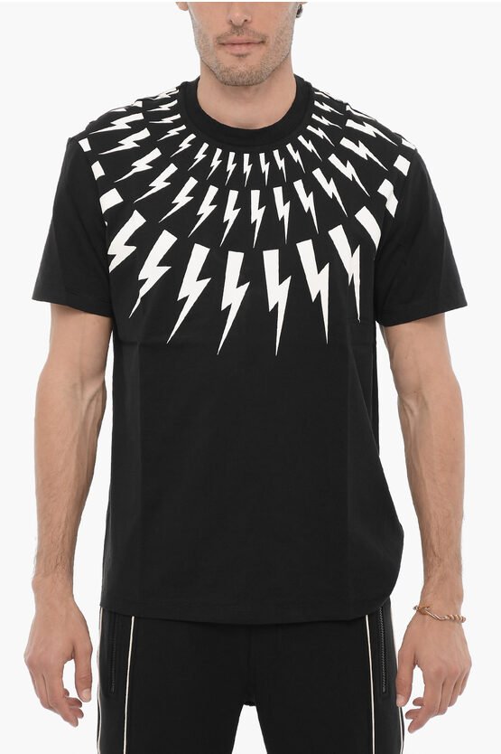 Slim Fit FAIRISLE THUNDERBOLT T-Shirt mit Rundhalsausschnitt in Schwarz