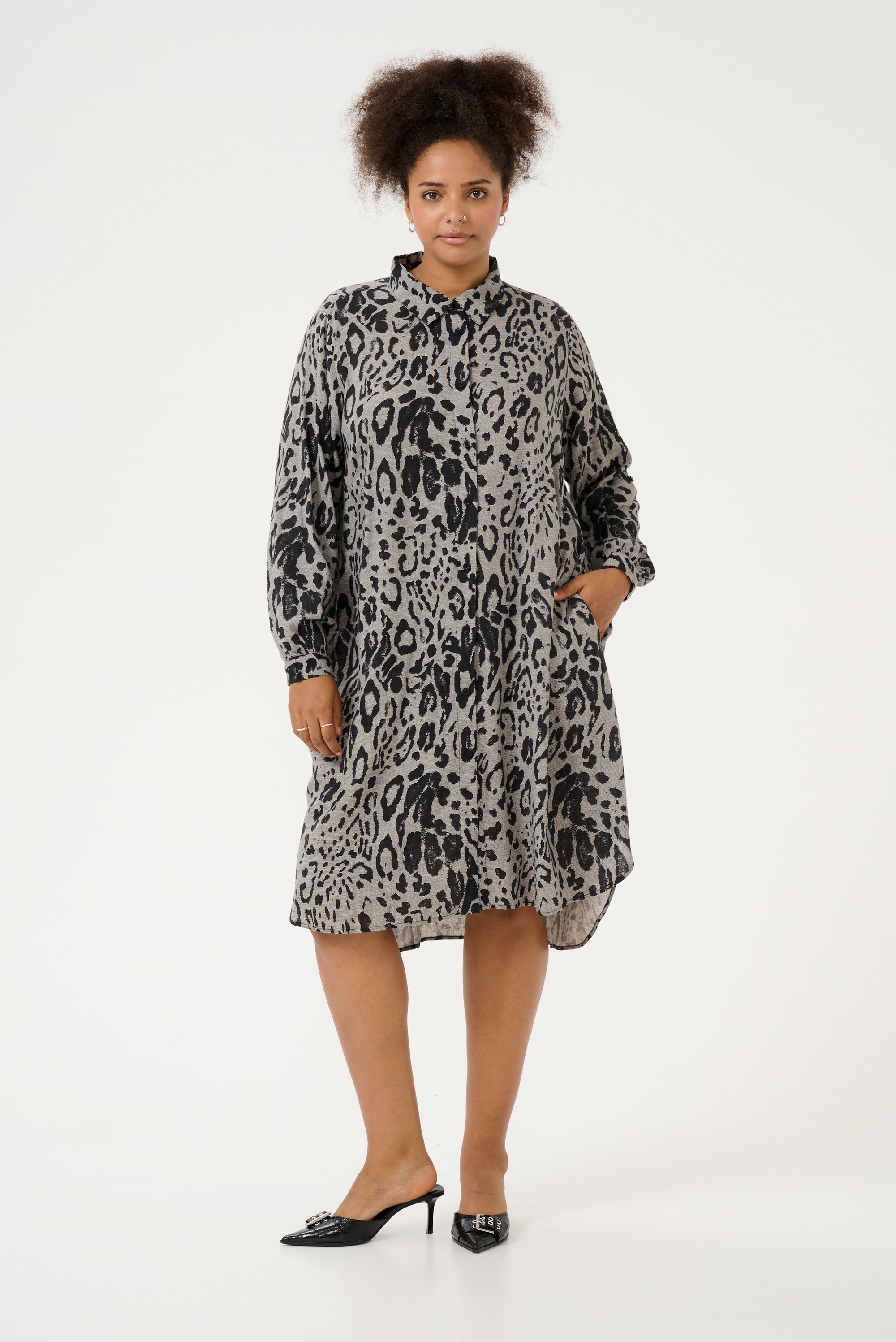 Kleid Loose fit animal