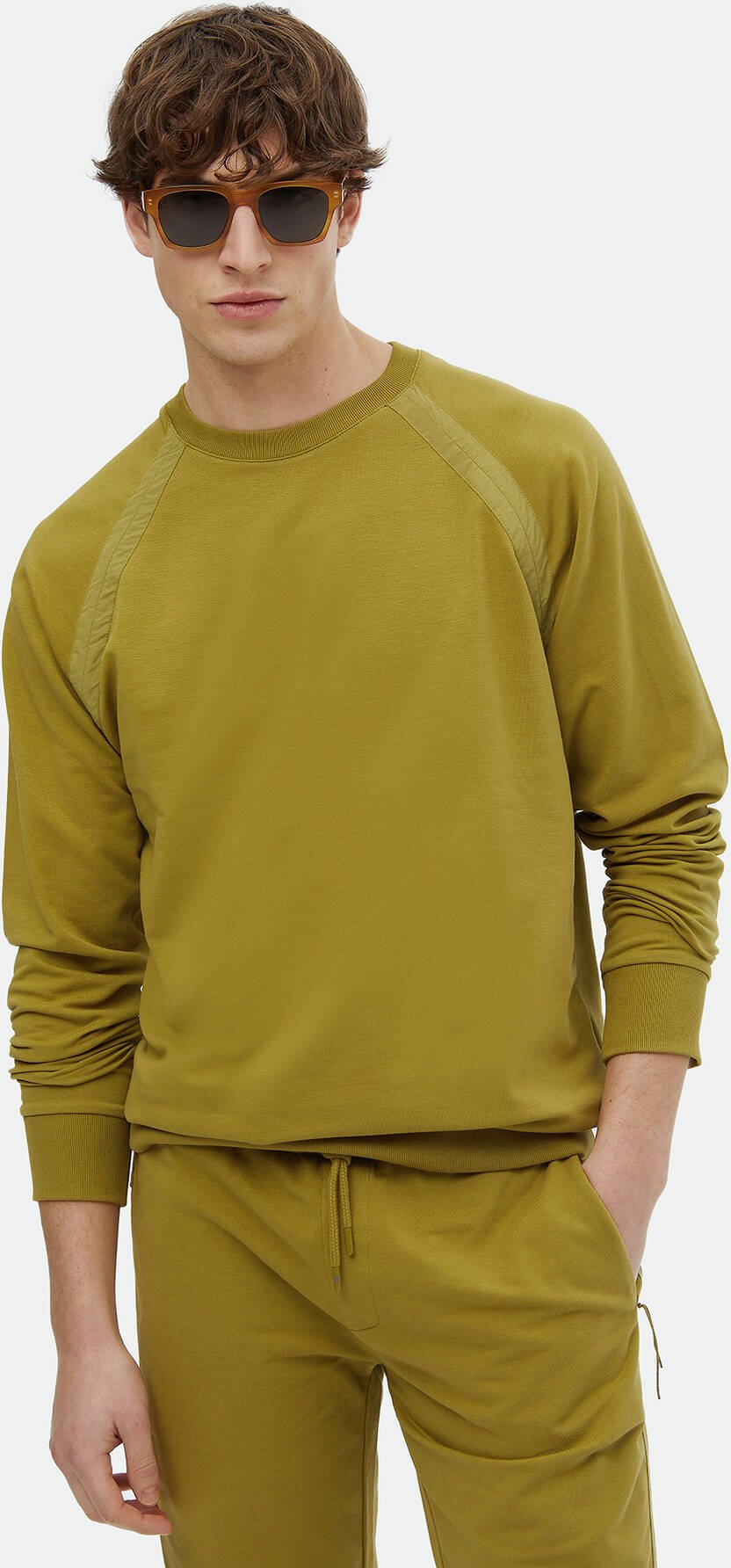 i Einfarbiger Pullover mit Rundhalsausschnitt