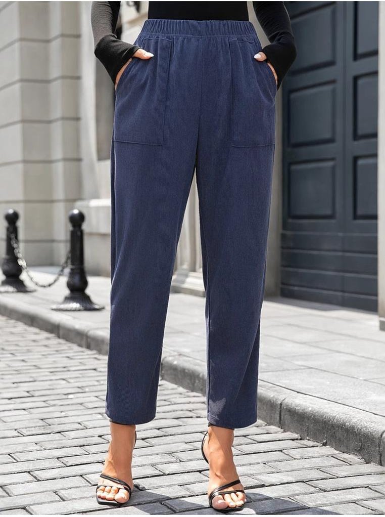 Elastische Taillenhose mit Taschen