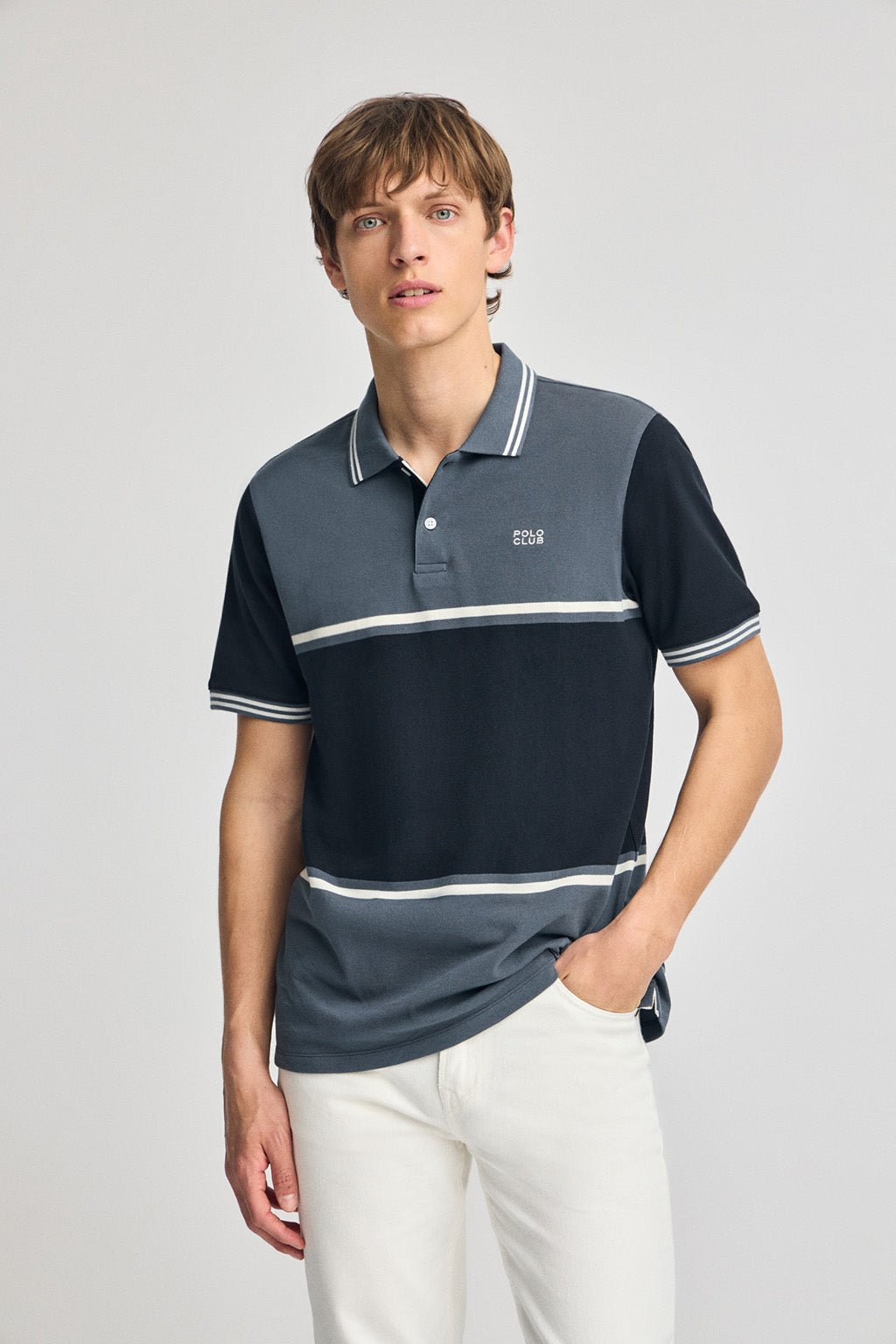 Zweifarbiges Poloshirt Veil denimblau mit gesticktem Logo