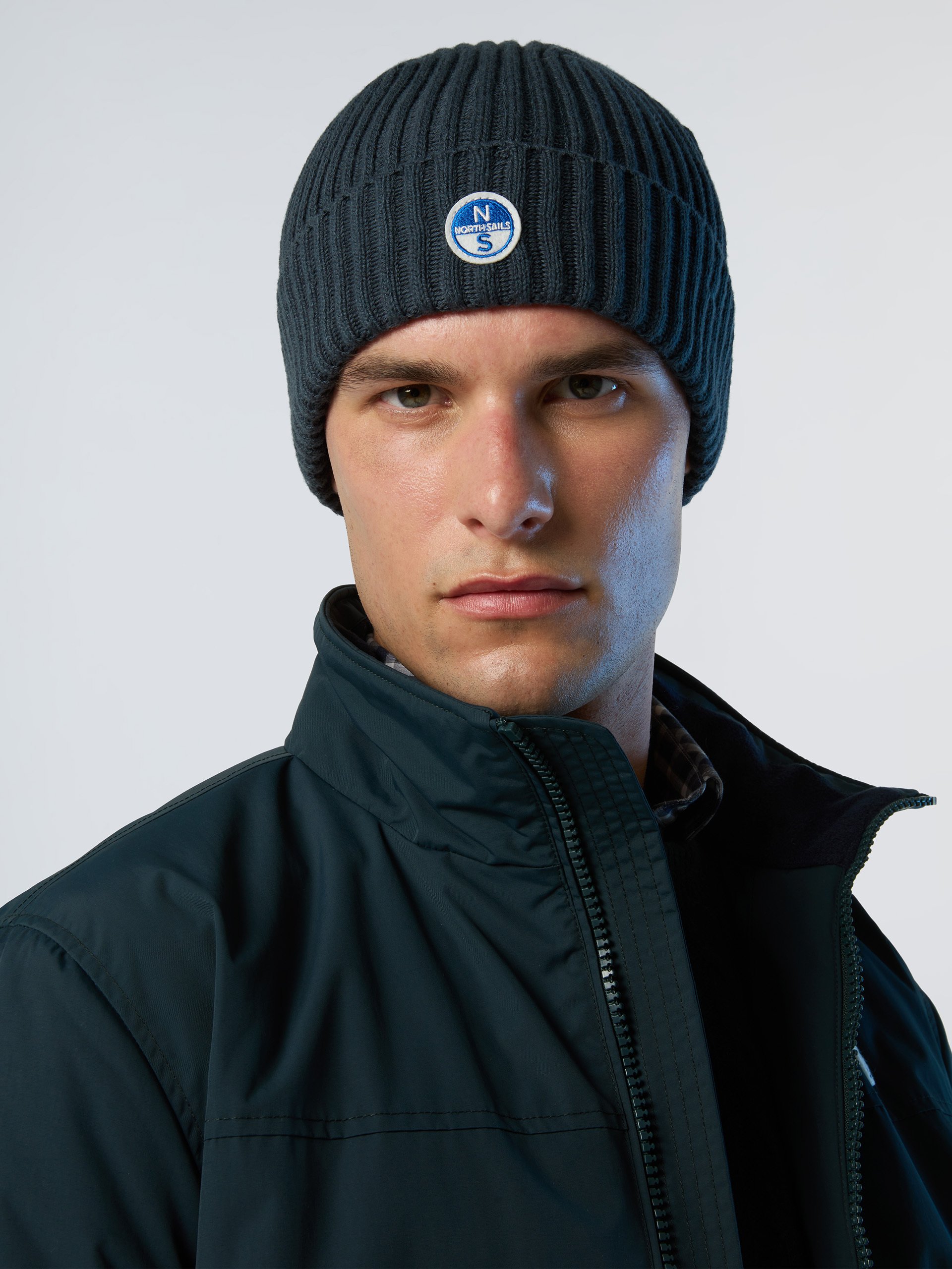 North Sails Beanie Breiter Rippstrick mit Logo-Patch