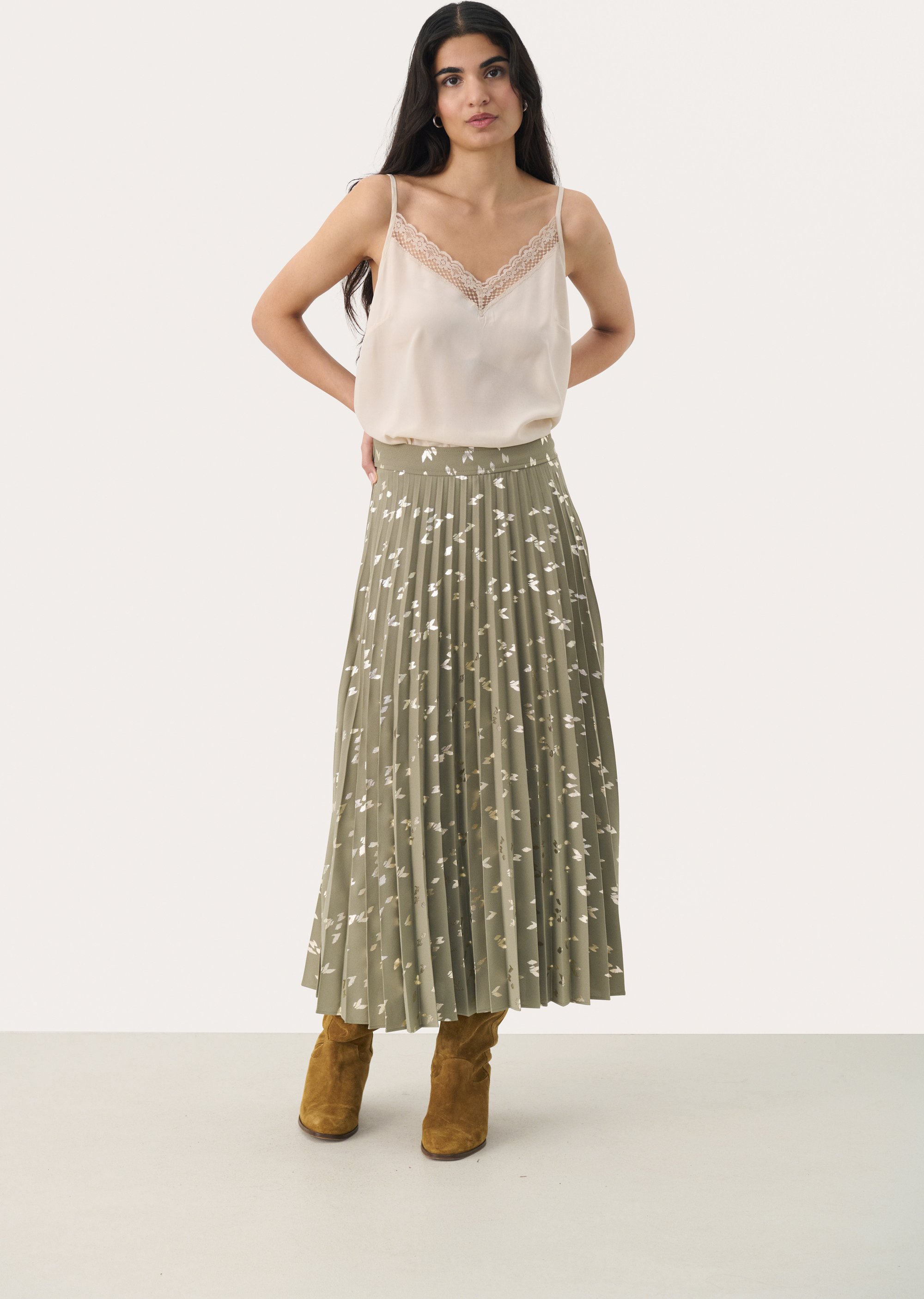 Rock A-shape Vetiver Foil Print green