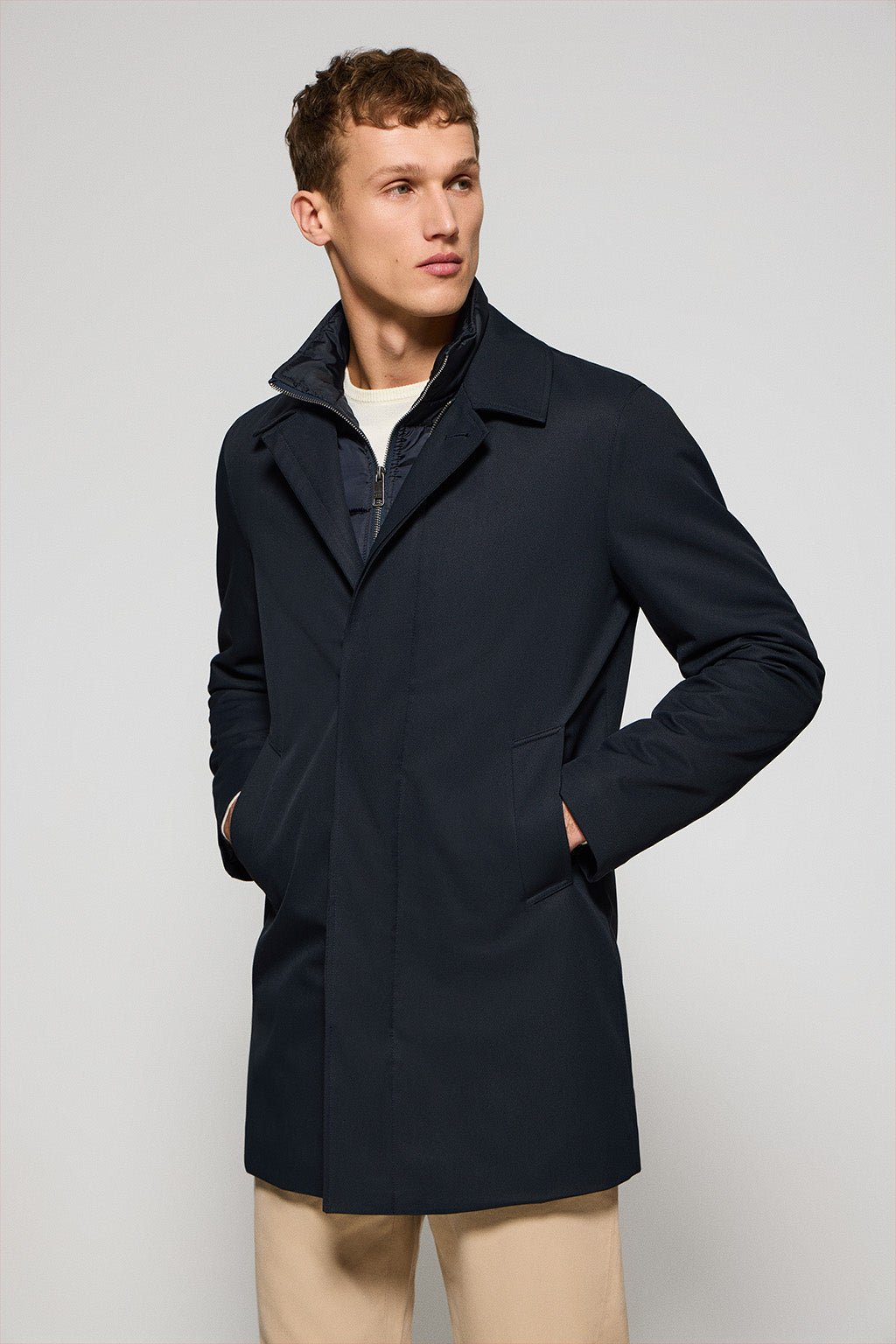 Mantel Hunter marineblau mit Polo Club Details