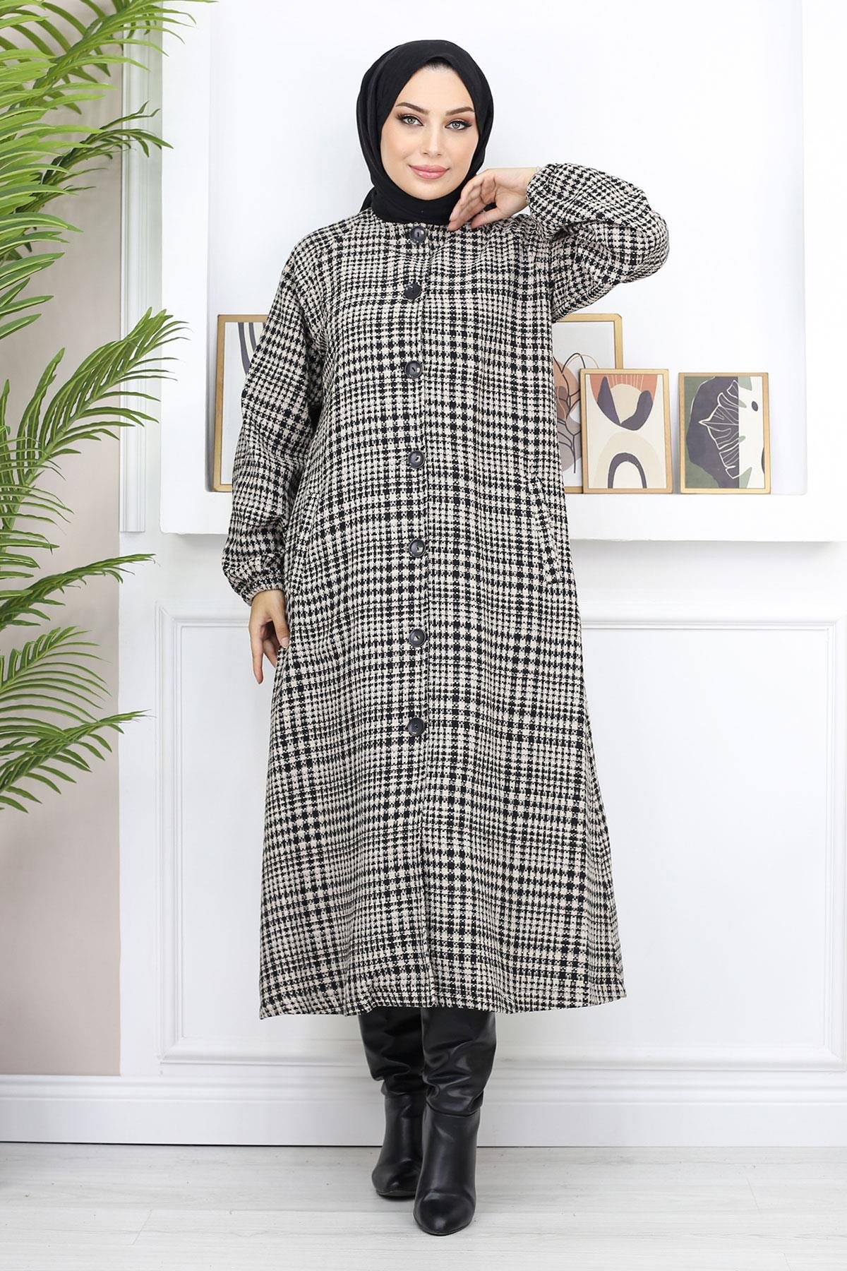 Itone MontGeknöpfter Chanel Steppmantel