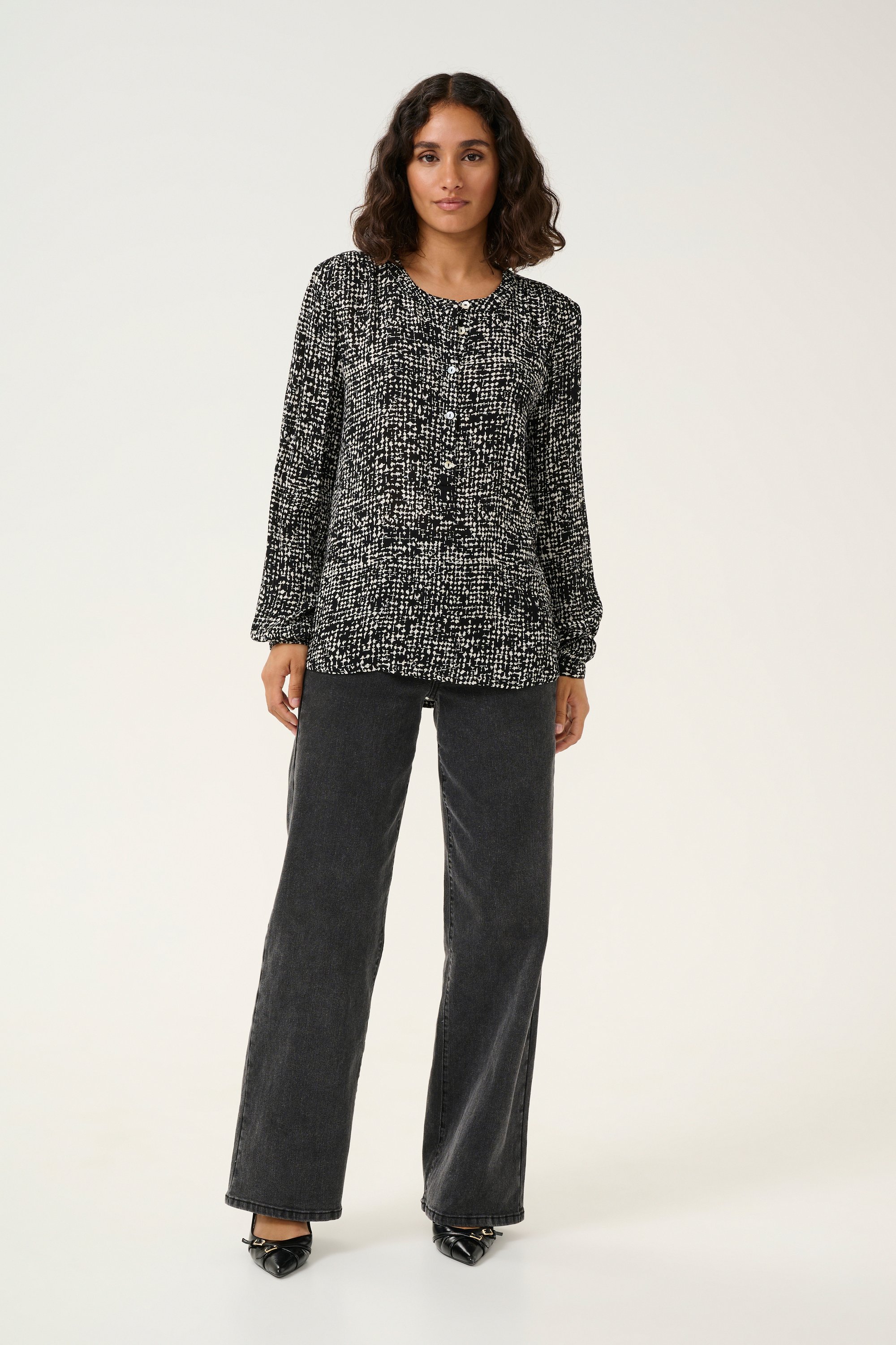 Thumbnail - Langarm-Bluse Regular fit Black/Turtledove Graphic Dot black white