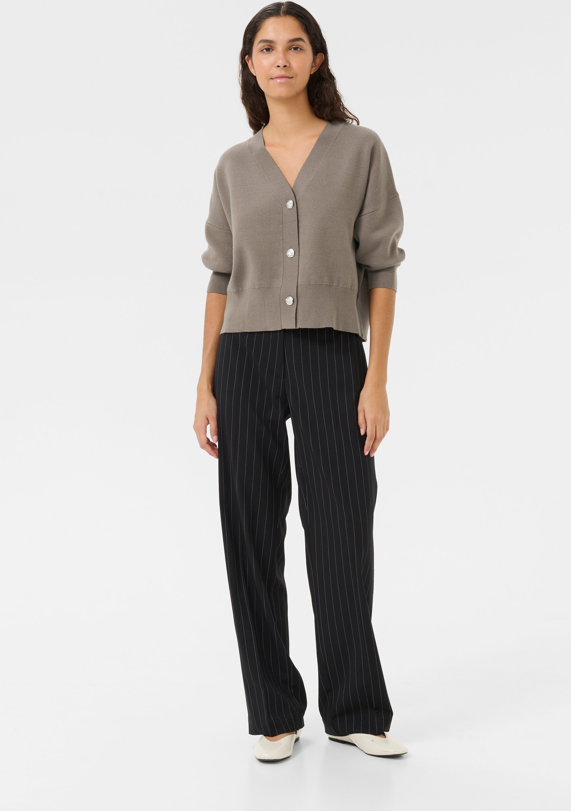 Strickjacke KBAntonella Classic fit beige