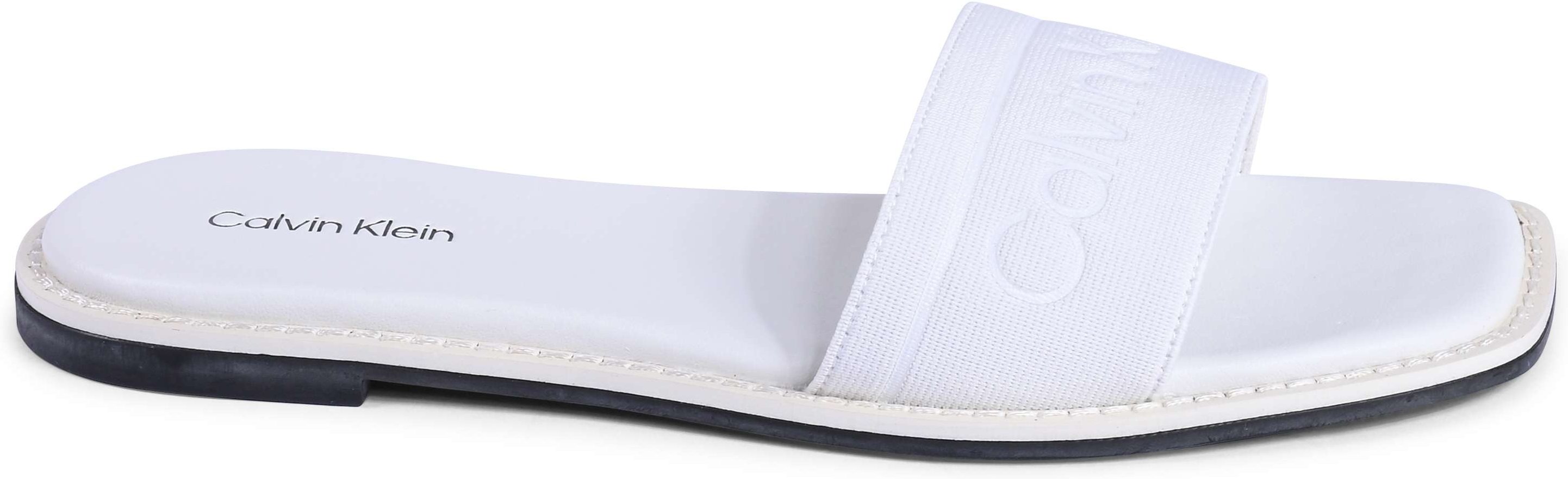 Calvin Klein Slides mit geprägtem Logo