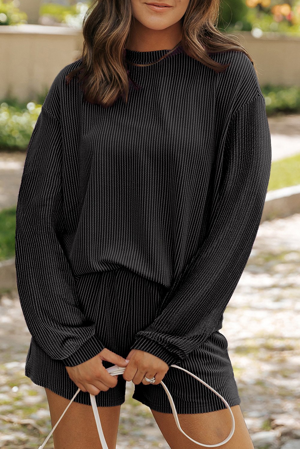 Lockeres Rippstrick-Shorts-Set