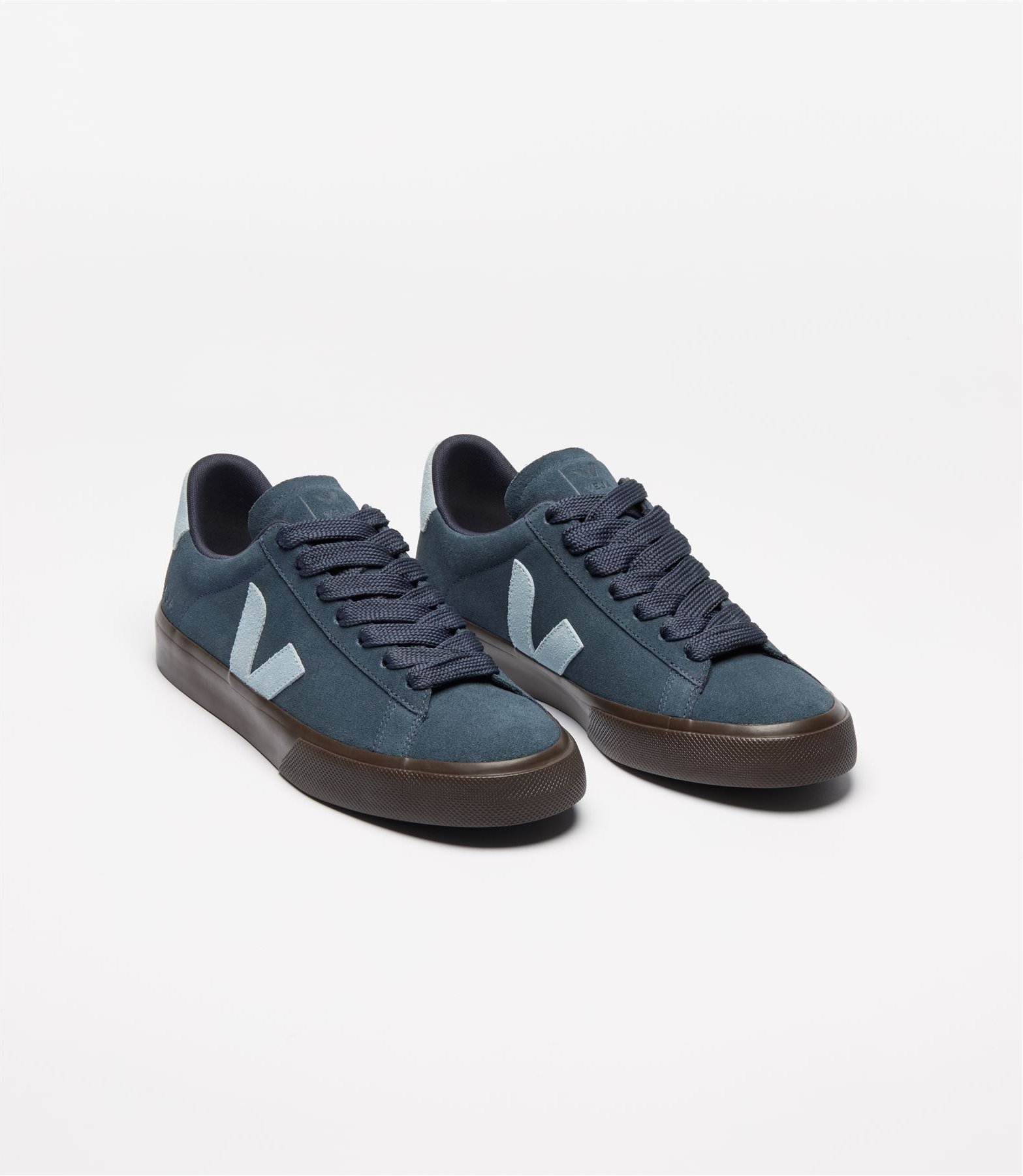 Veja Campo Wildleder Damen Nautico Stahl Adler Sneakers