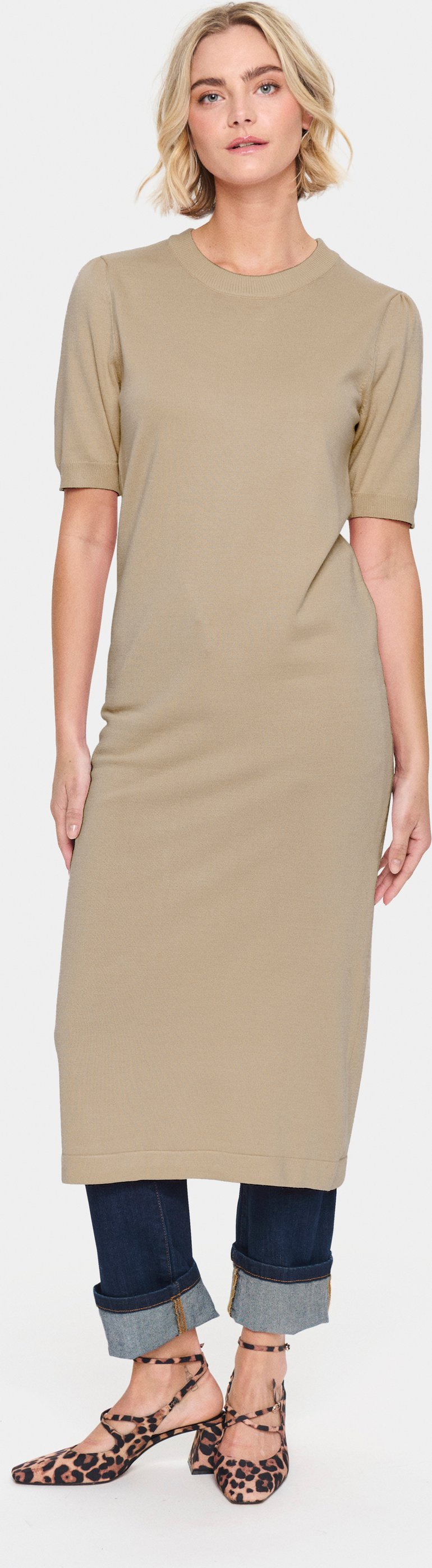 Kleid Gerade Passform beige
