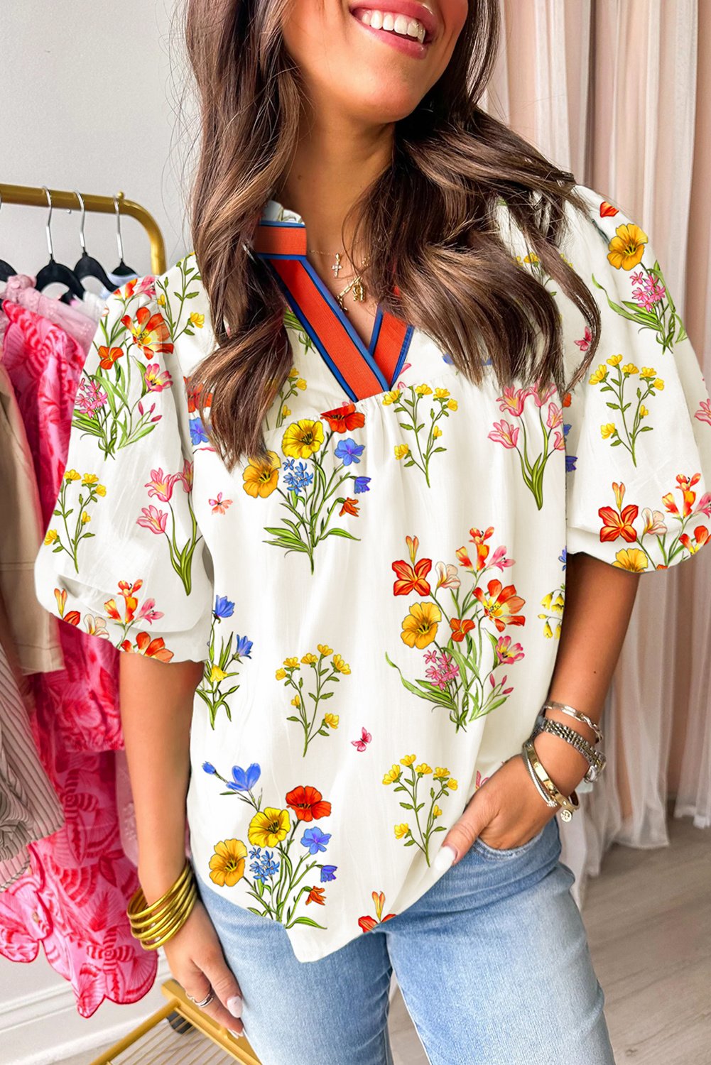 Bluse mit floralen Puffärmeln