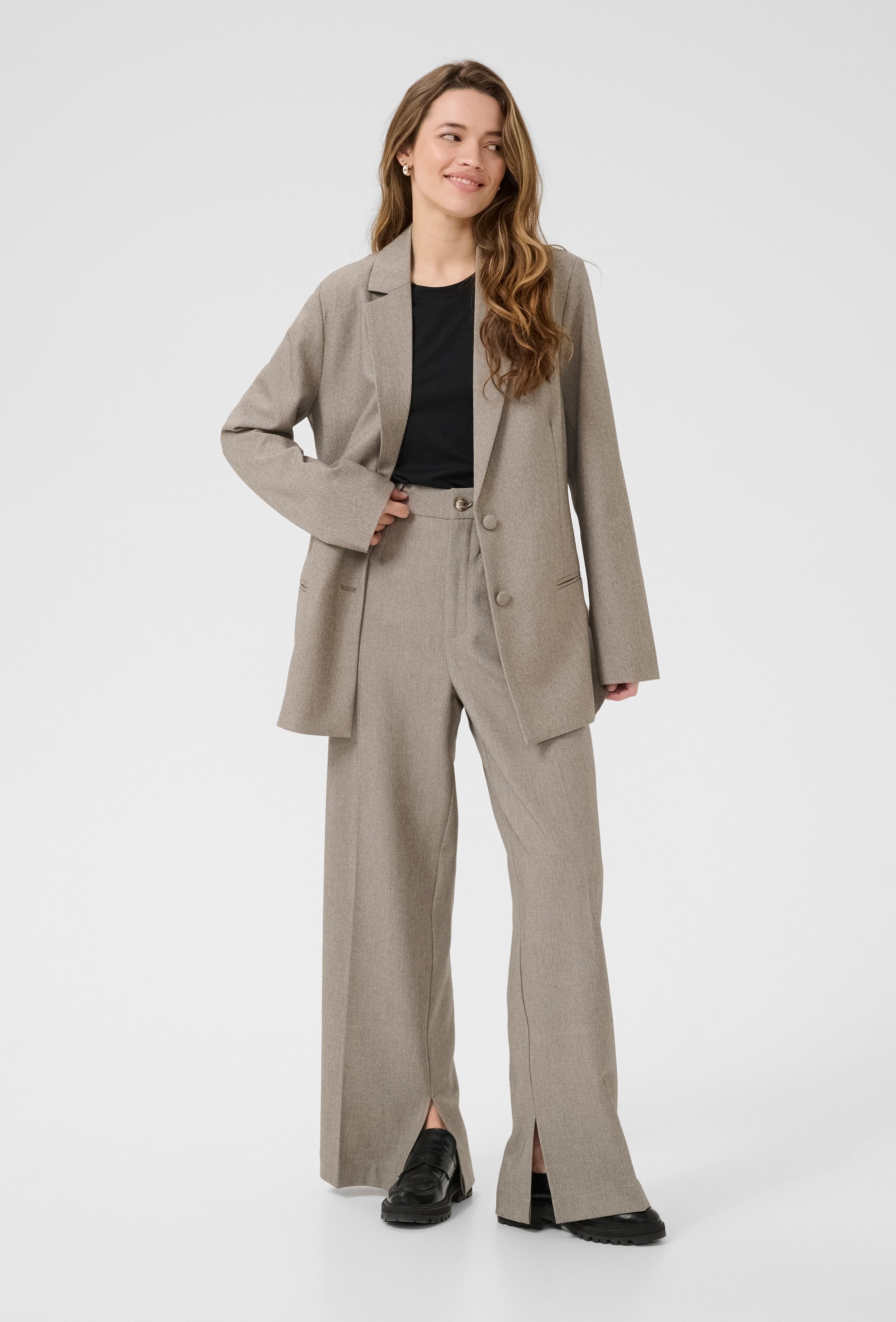 Blazer KAtilla Tight fit cream