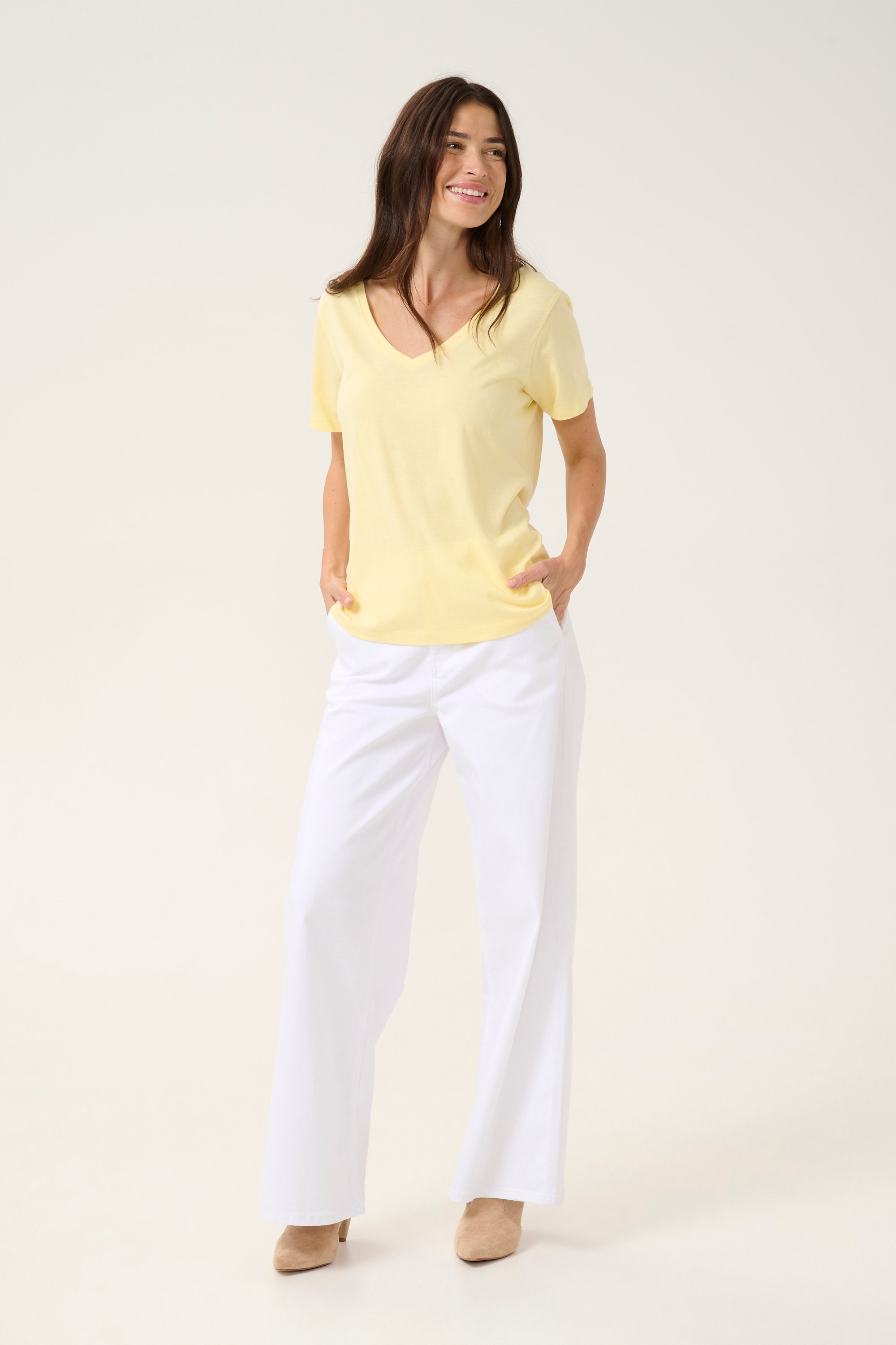 T-shirt Regular fit yellow