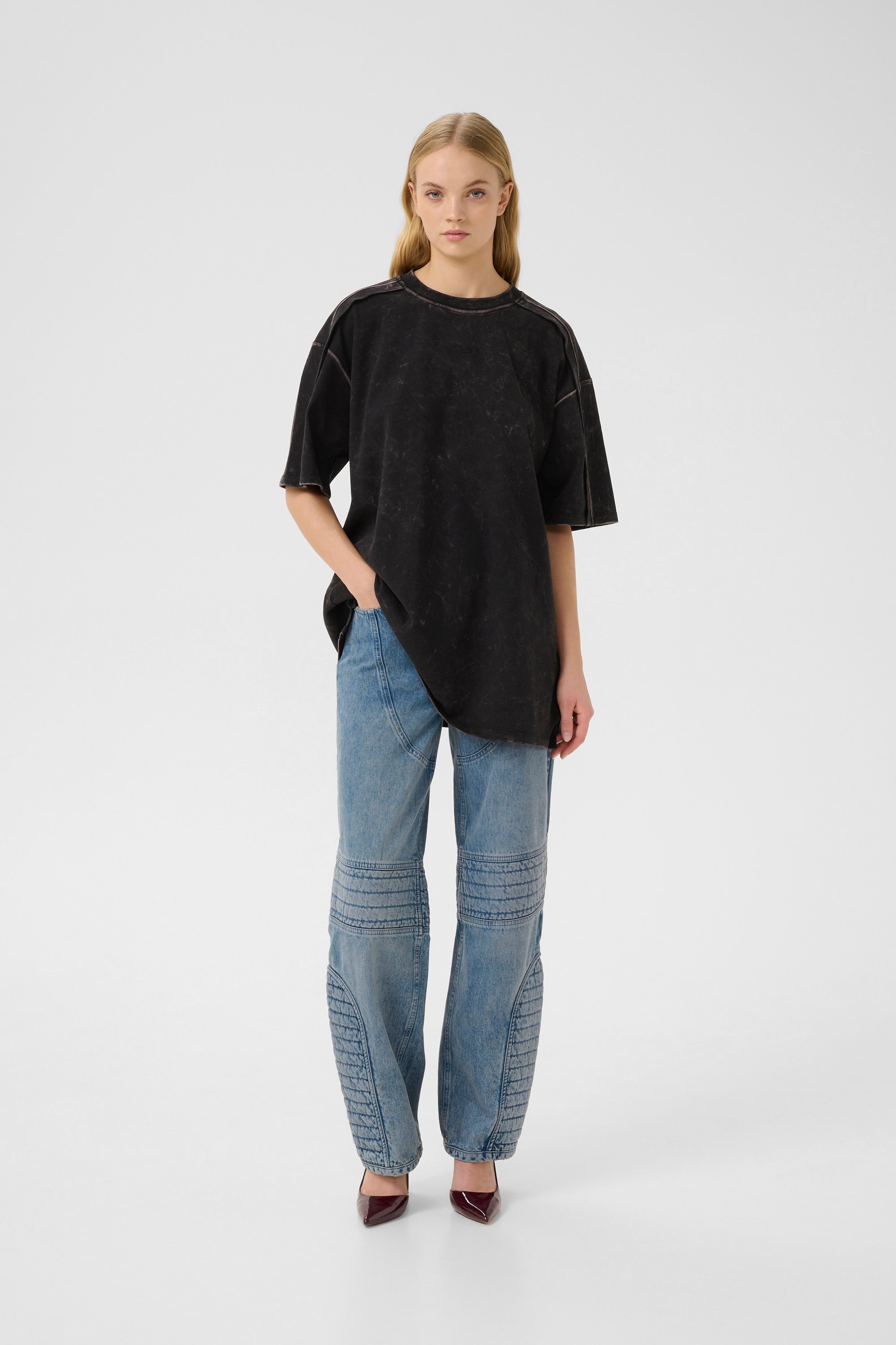 T-shirt GZneia Oversize fit black brown